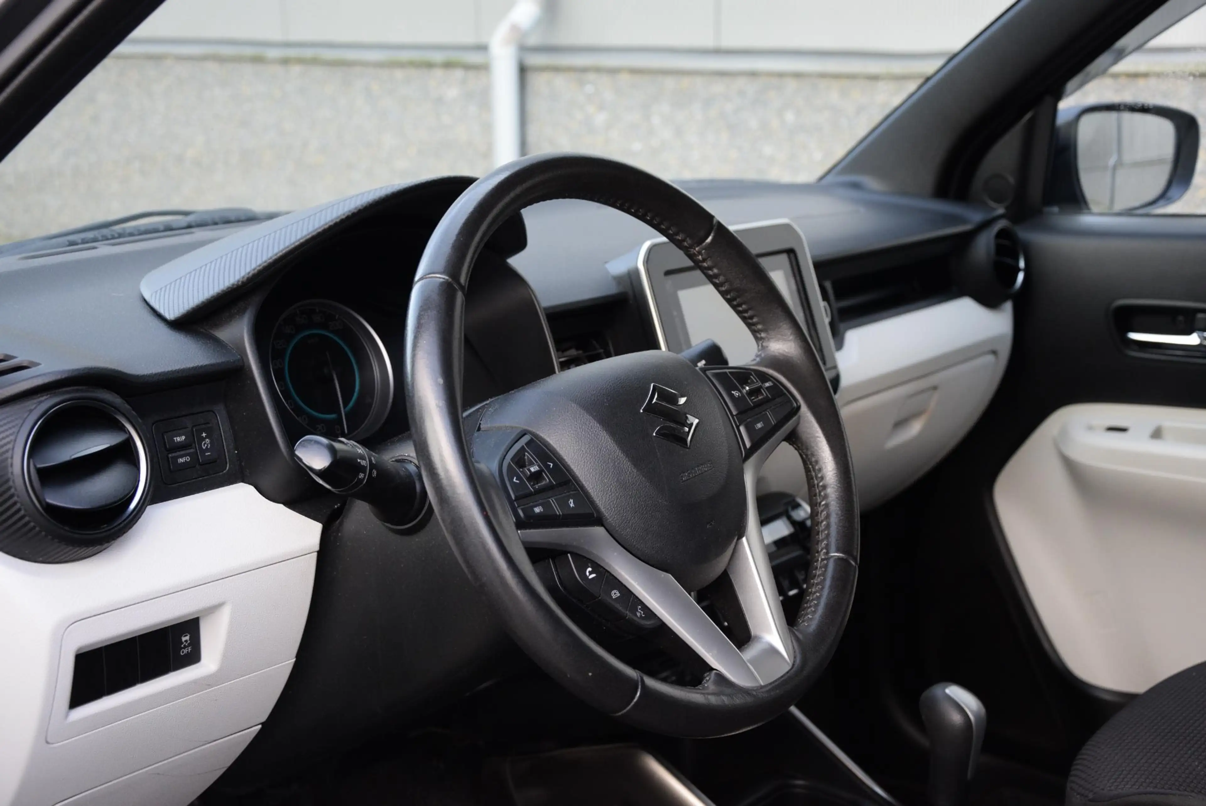 Suzuki Ignis 1.2 Stijl | automaat | cruise control | navigatie — photo 9