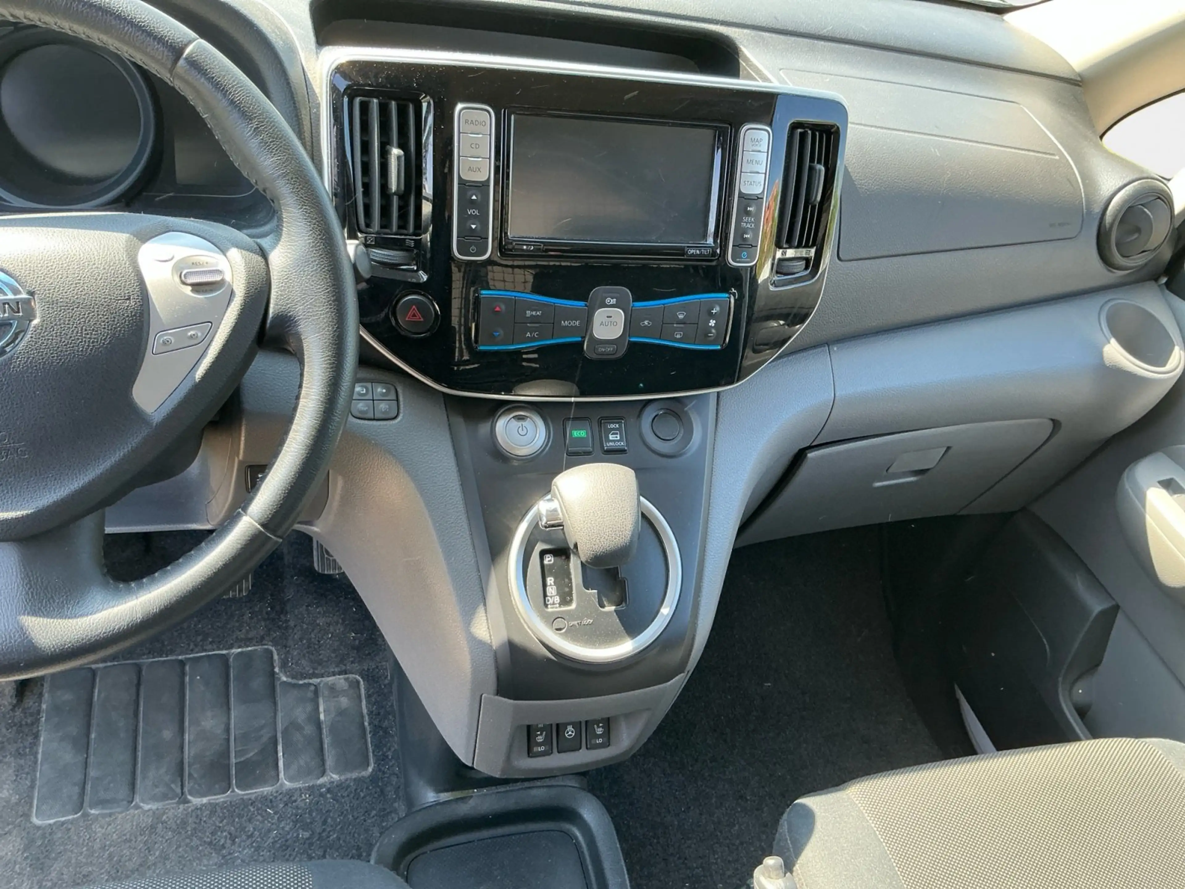 Nissan Evalia e-Kasten Premium — photo 12