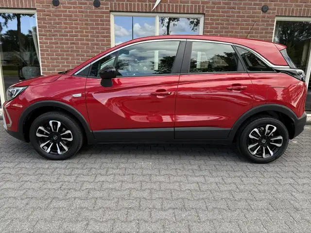 Opel Crossland view 2
