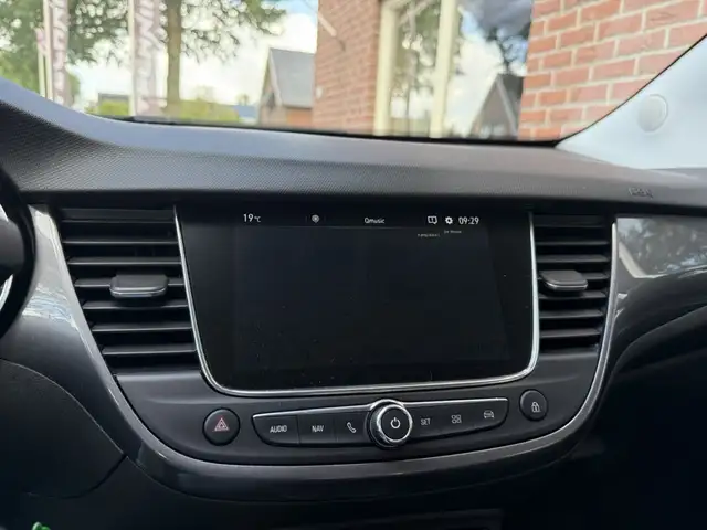 Opel Crossland view 16