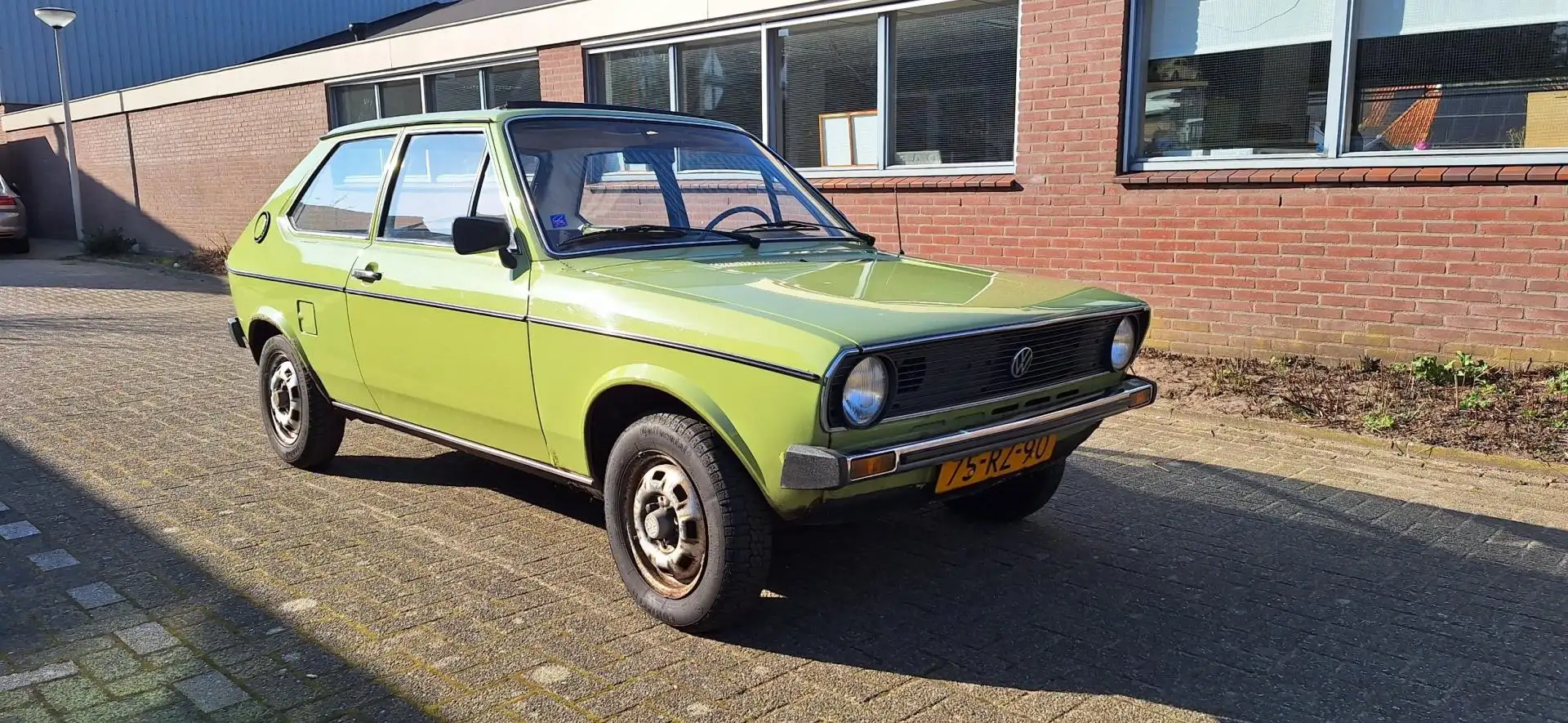 Volkswagen Polo 1.1 LS Verde - 2