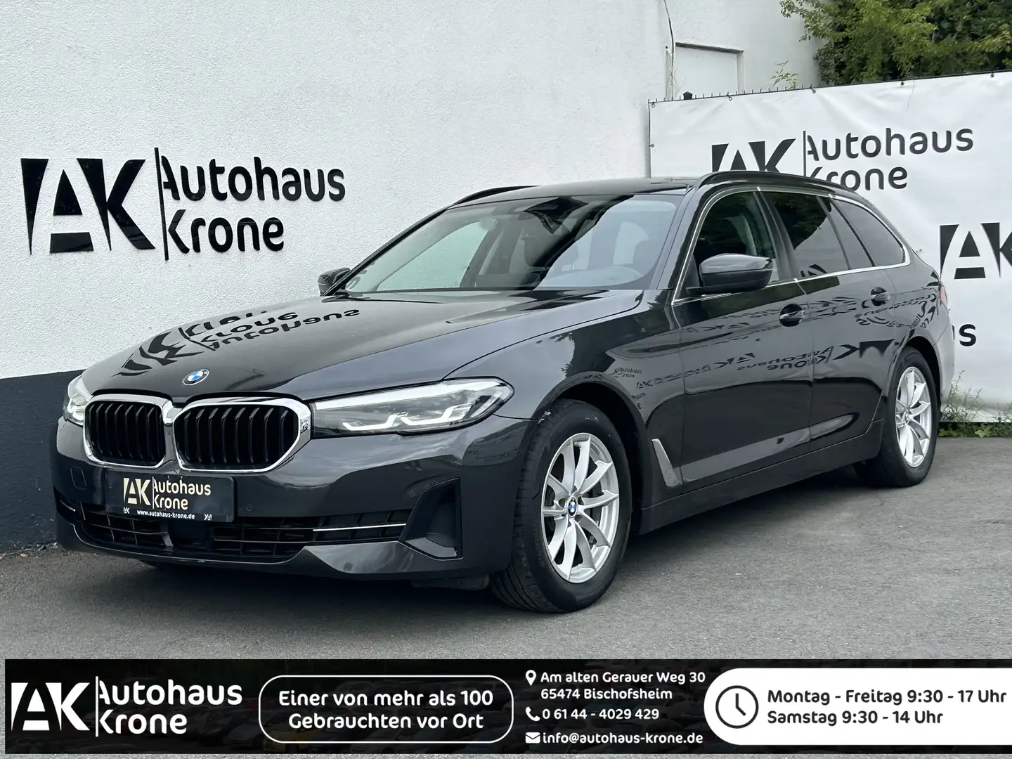 BMW 520 d Mild Hybrid *LIVE COCKPIT PROF* LED*AHK*KAMERA* Grau - 1