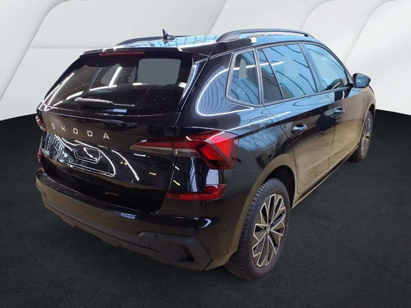 Skoda Kamiq 1.0 TSI DSG Tour /AHK Schwarz - 2