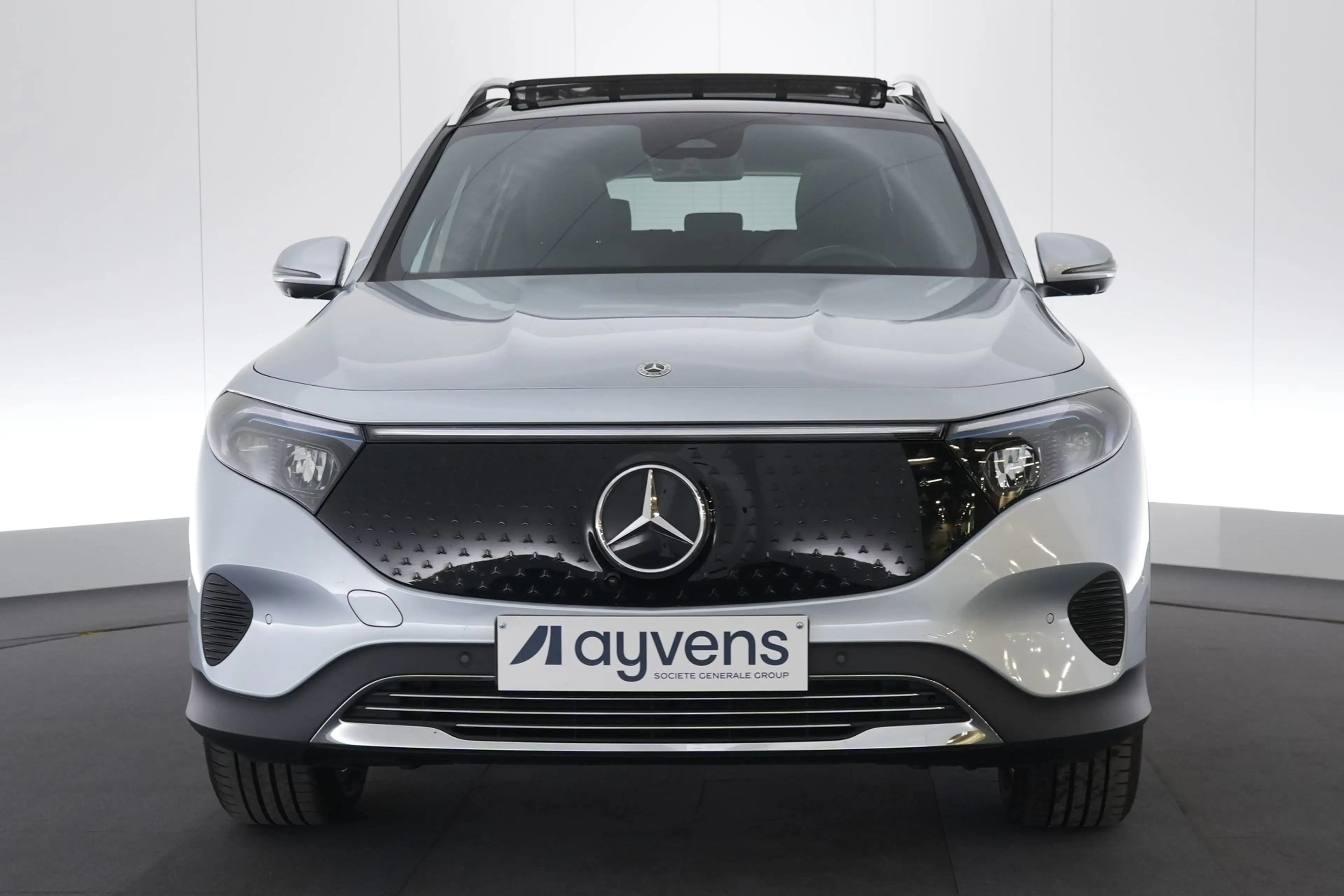 Mercedes-Benz EQB 250 250+ Luxury Line LEDER/CUIR LED GPS PDC 360°CAM Pa — photo 2