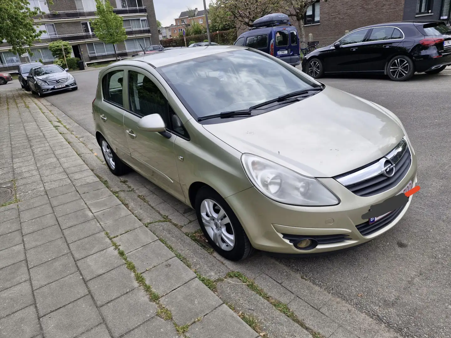 Opel Corsa Opel corsa 1.2 benzine AUTOMATISCH Gold - 2