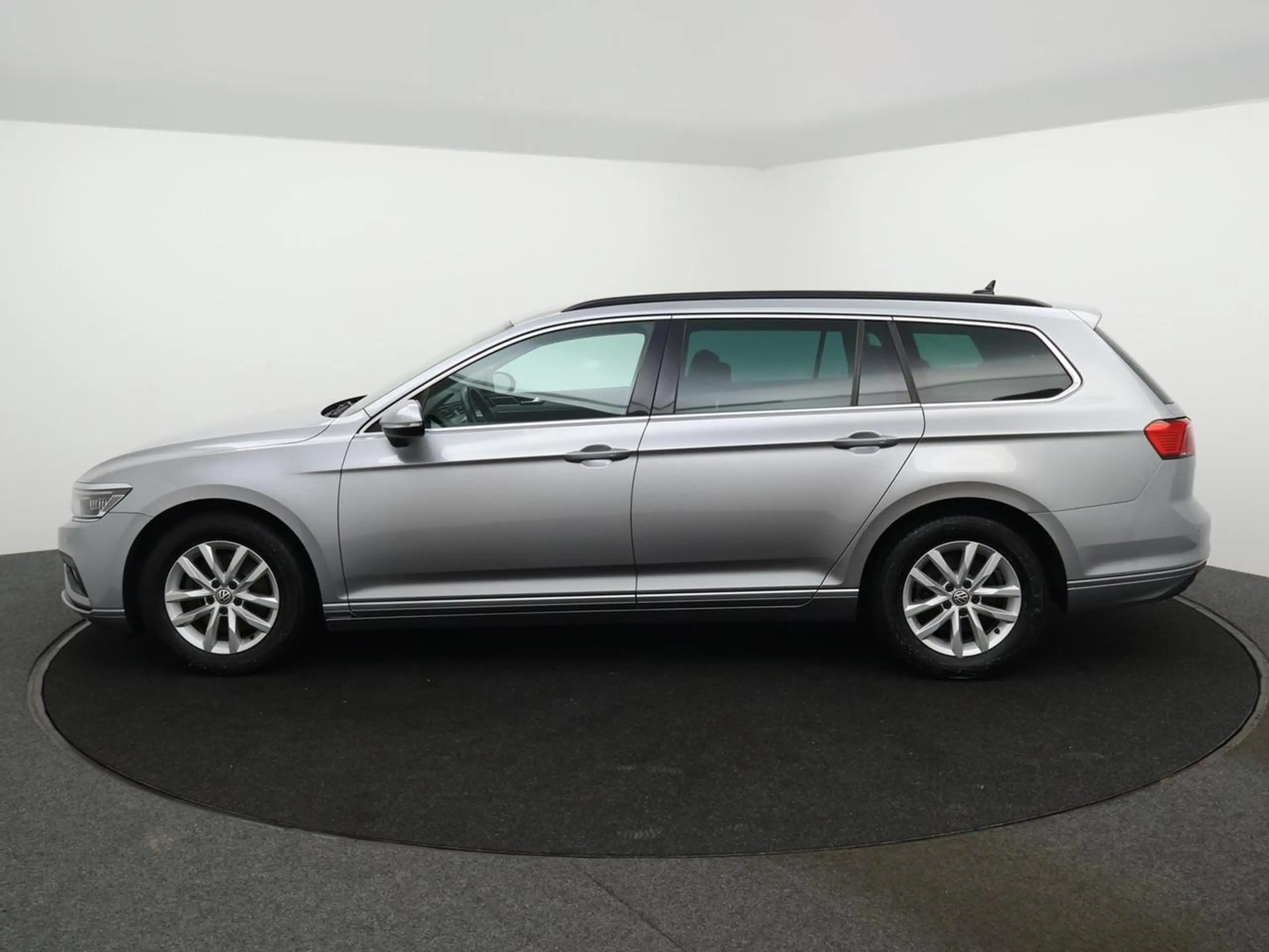 Volkswagen Passat Variant 1.5 TSI Style Business OPF DSG 150PK *ZETELVERWARMING*CAMERA*PDC*NAVI*...* — photo 6