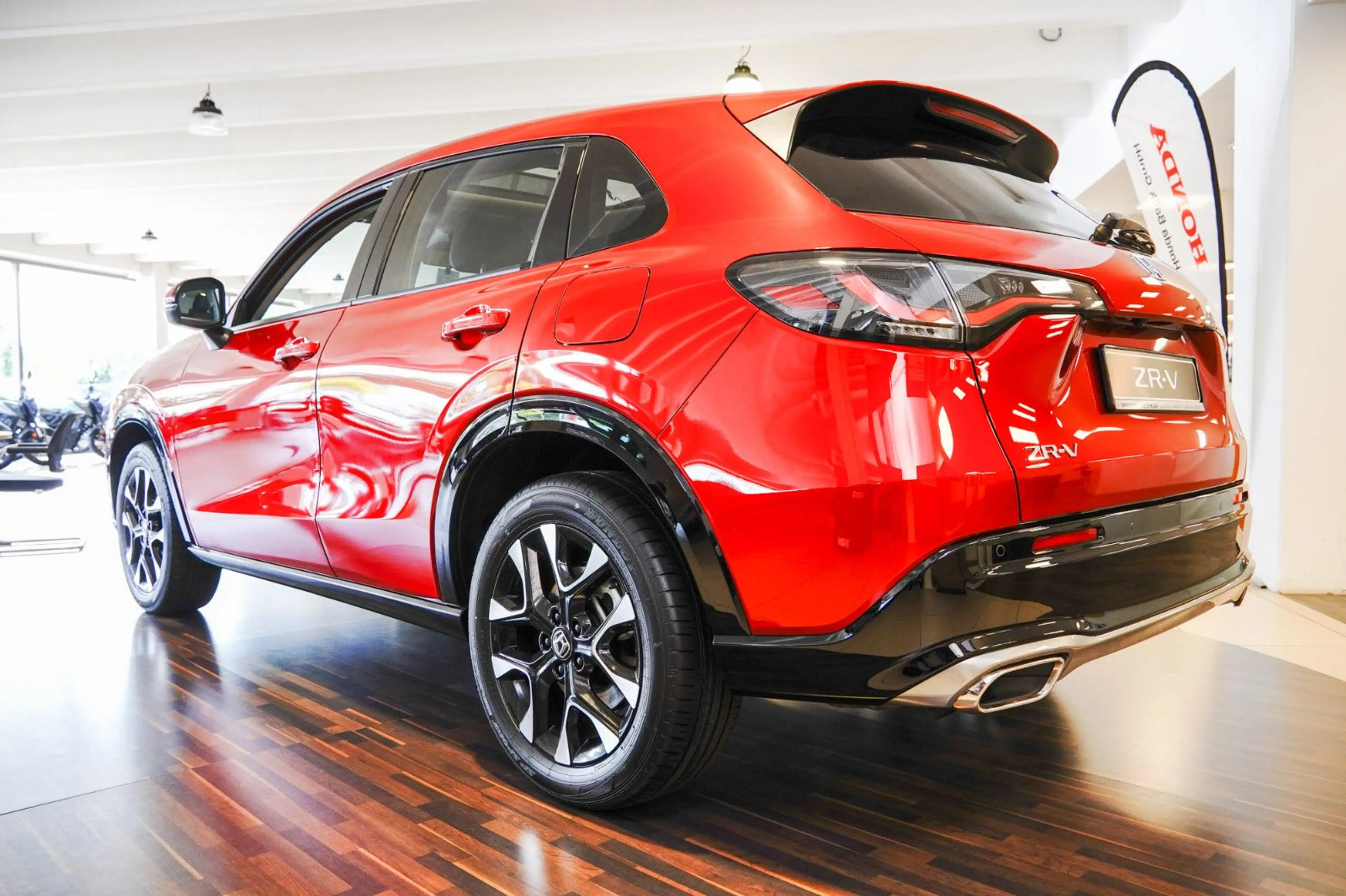 Honda ZR-V e:HEV 2.0 i-MMD Advance — photo 6