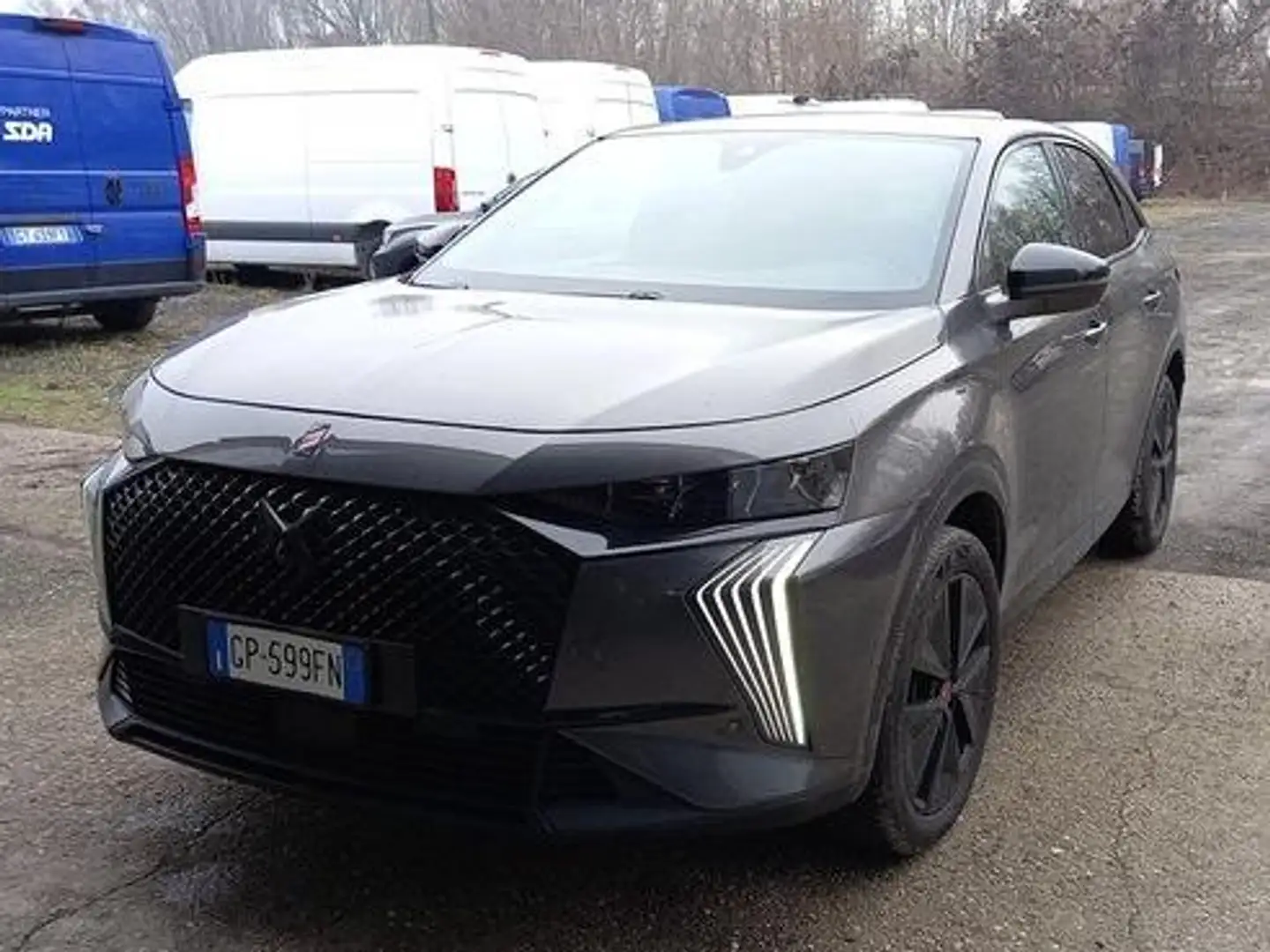 DS Automobiles DS 7 1.5 bluehdi Performance Line 130cv - GP599FN Argento - 2