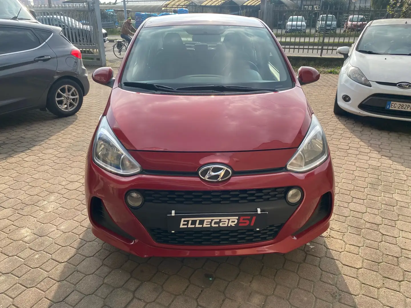 Hyundai i10 1.2 Comfort ok neopatentati Rouge - 1