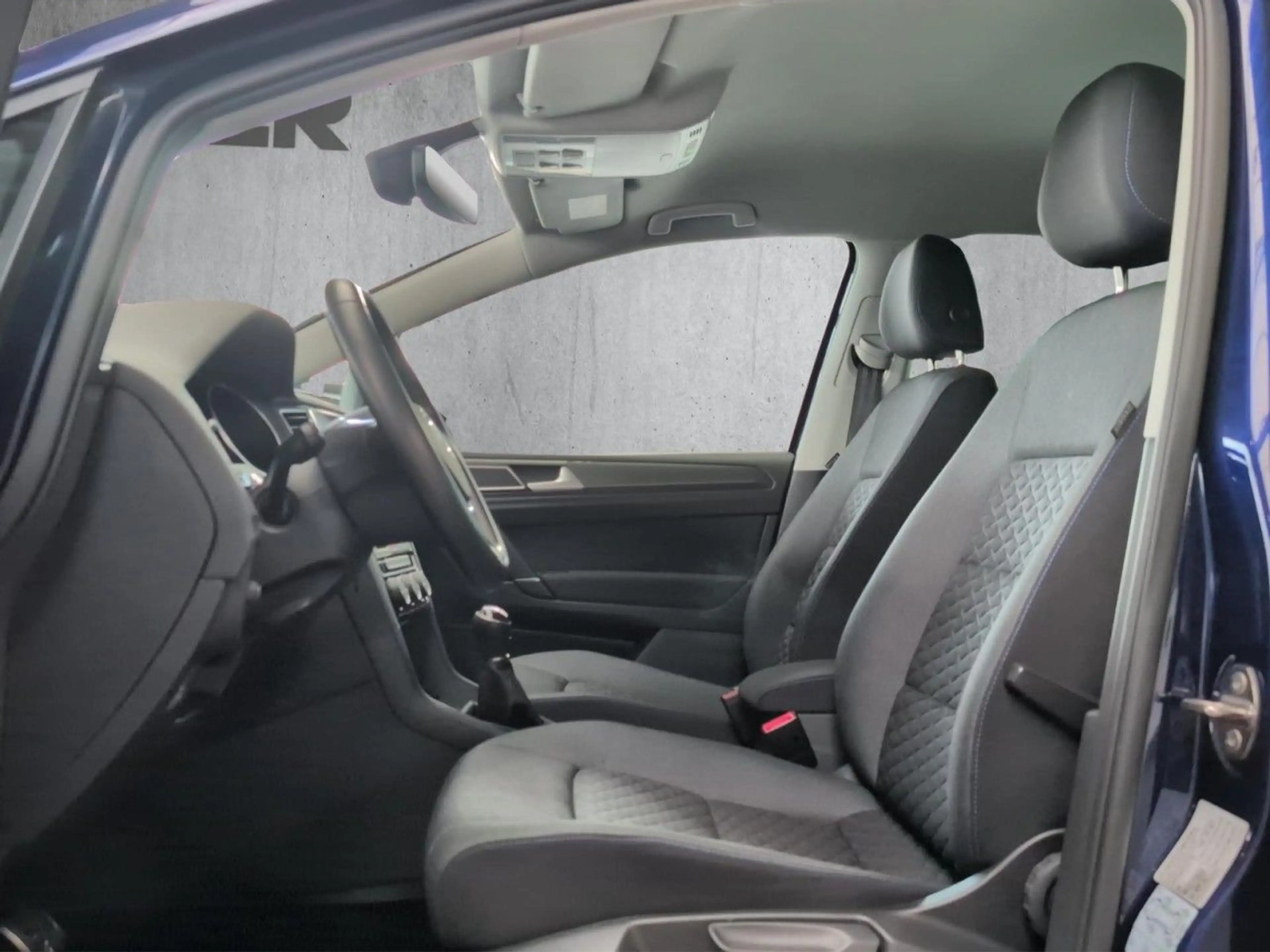 Volkswagen Golf Sportsvan Join 1.0 TSI Klima Navi Rückfahrkamera — photo 9