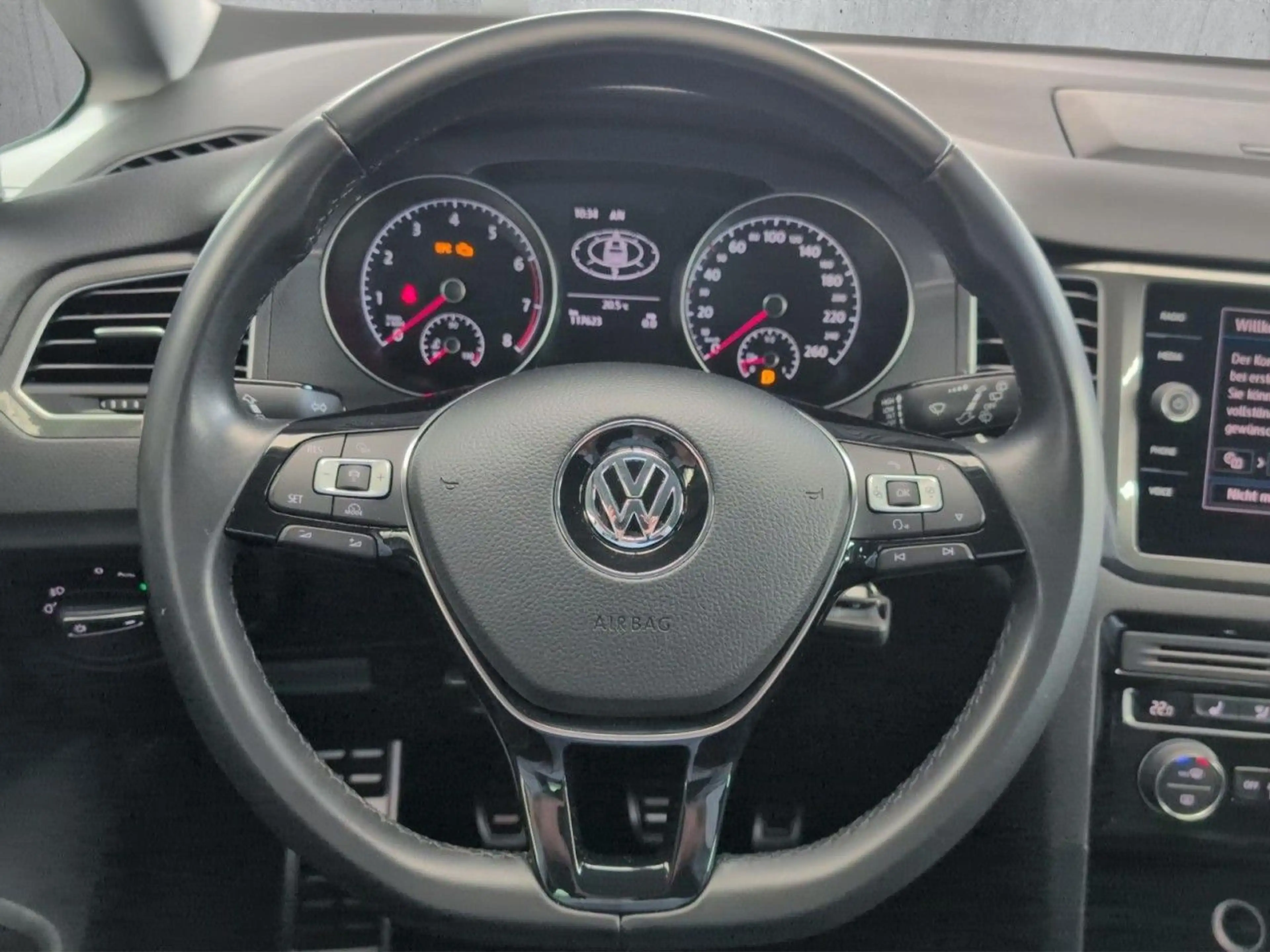 Volkswagen Golf Sportsvan Join 1.0 TSI Klima Navi Rückfahrkamera — photo 10