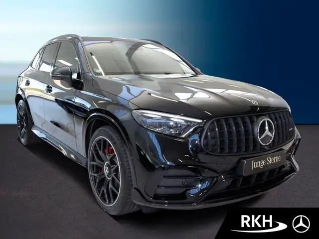 Mercedes-Benz GLC view 2