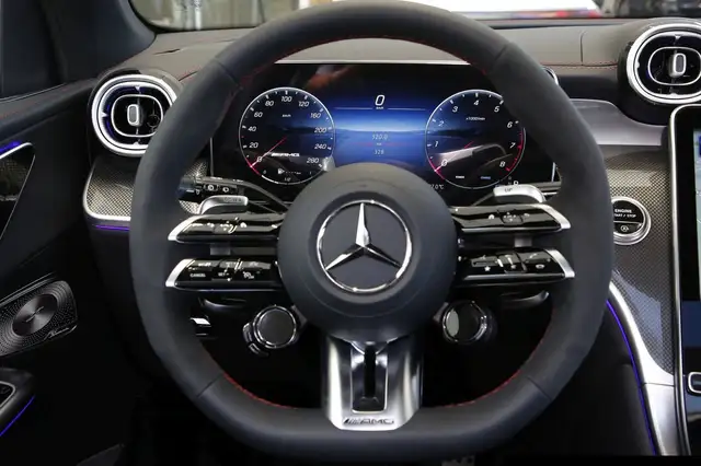 Mercedes-Benz GLC view 13