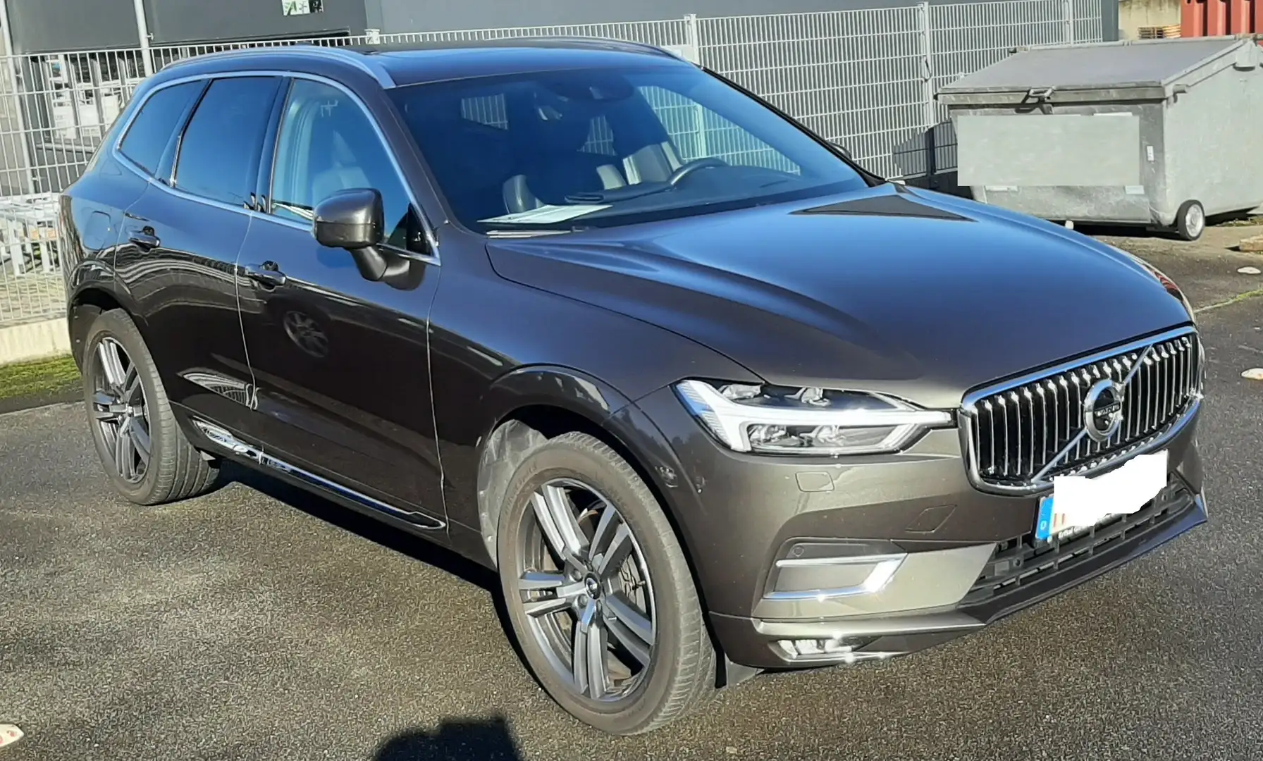 Volvo XC60 *Garantie* D5 AWD Geartronic Inscription Grau - 2