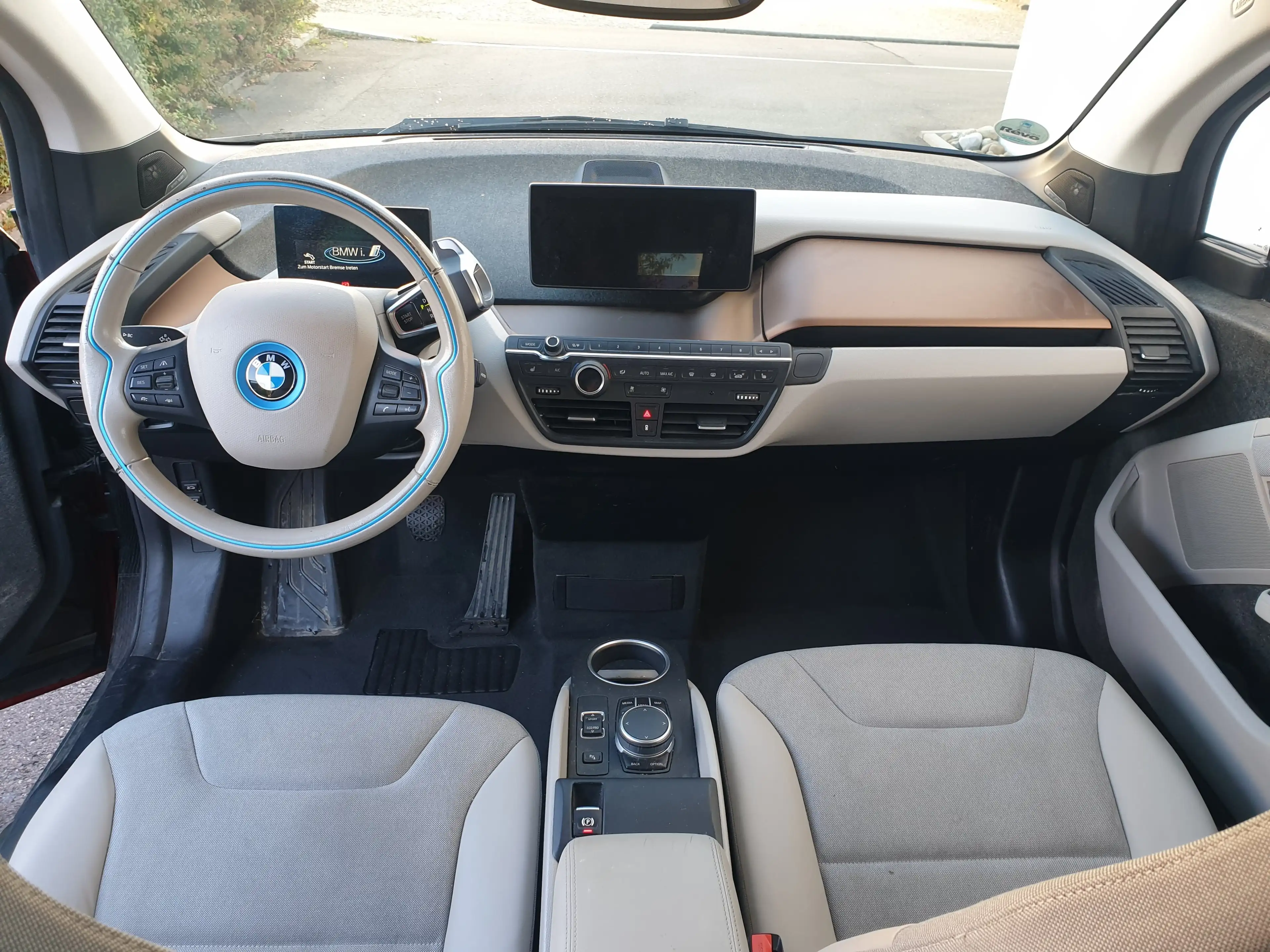 BMW i3 s 120 Ah Händler/Export Kamera Navi — photo 12