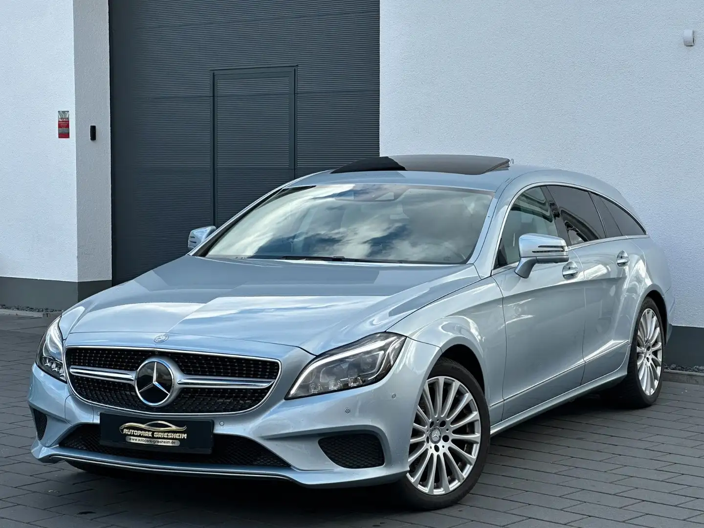 Mercedes-Benz CLS 350 CLS 350 d V6 BlueTEC*VOLL*COMAND*360°MEMORY*AHK Silber - 1