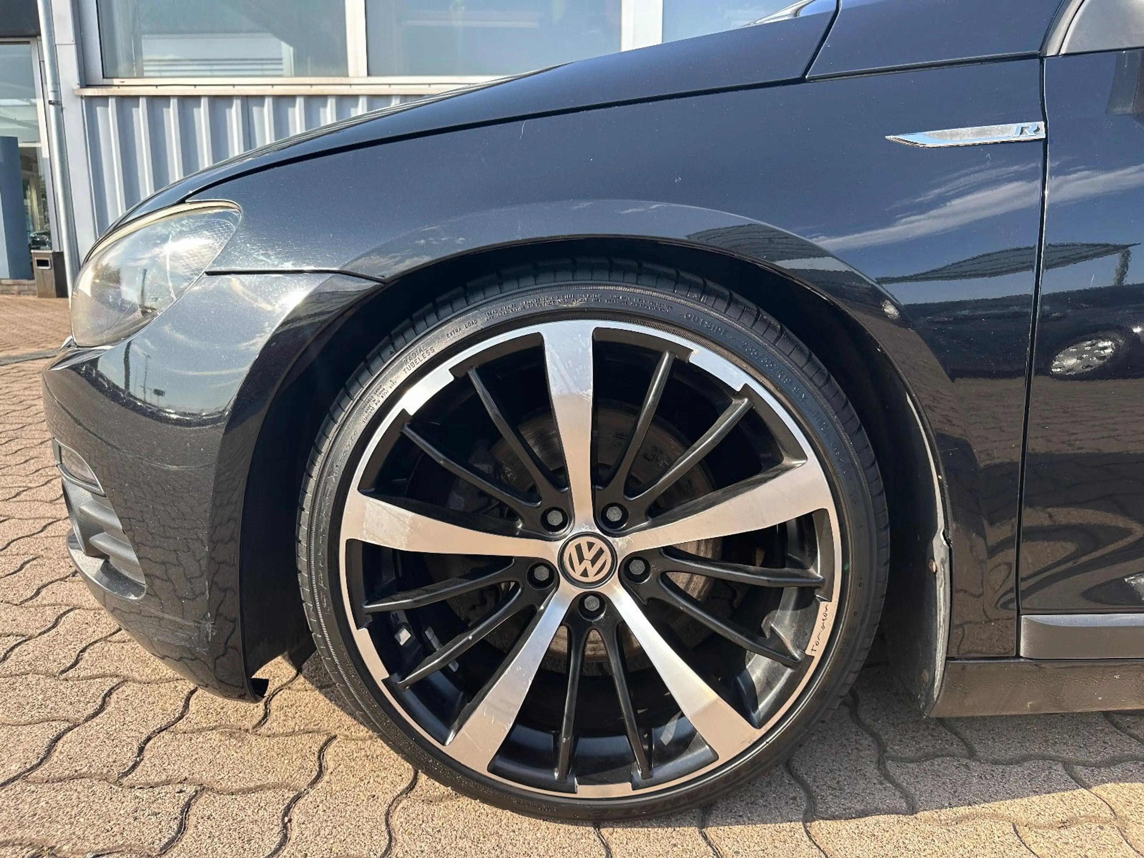 Volkswagen Scirocco 2.0 TDI 170PS Autom. R-Line Pano/Leder — photo 9