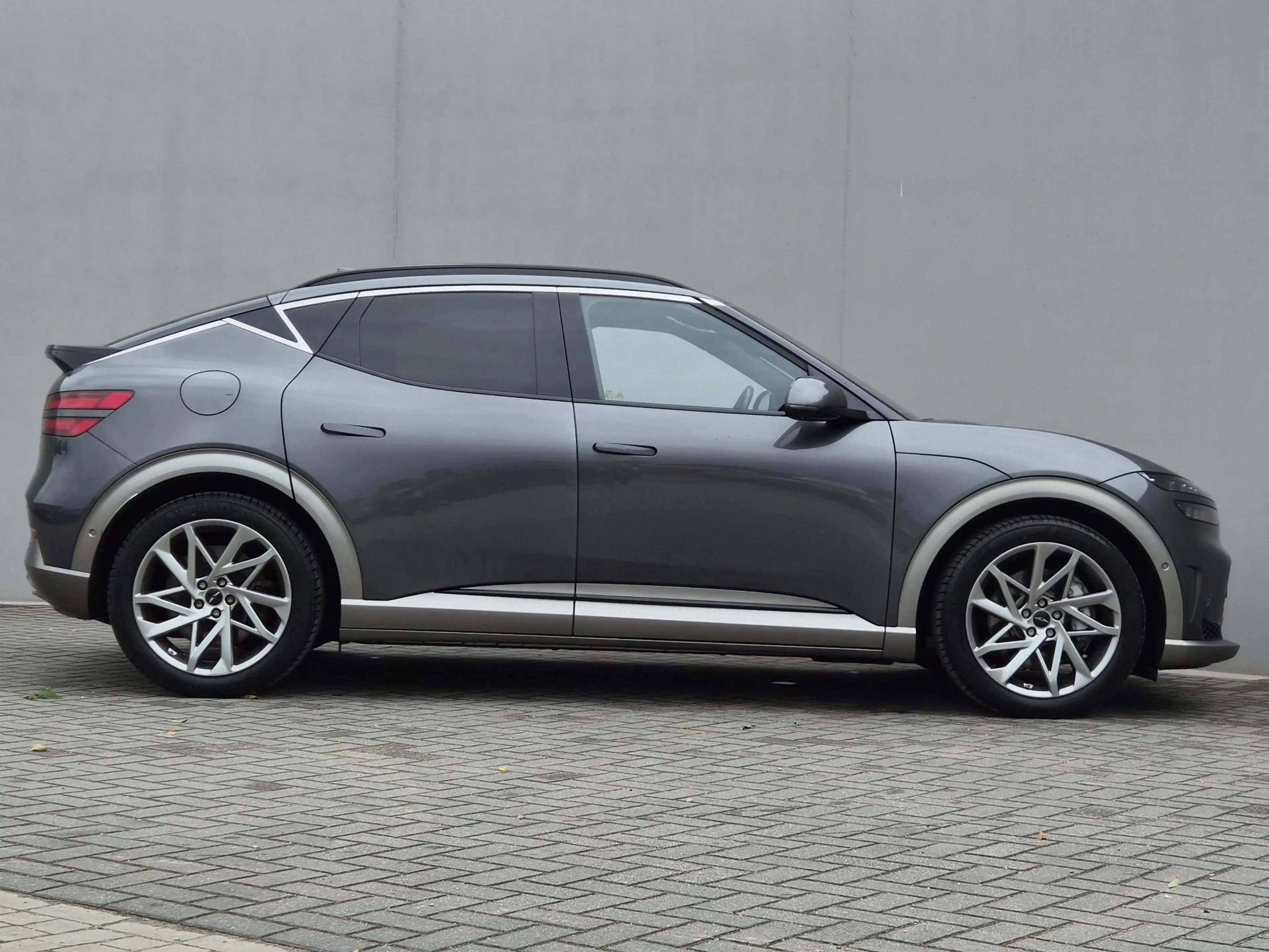 Genesis GV60 Long Range Sport 74 kWh AWD / SOH 98% / Fabrieksga — photo 19