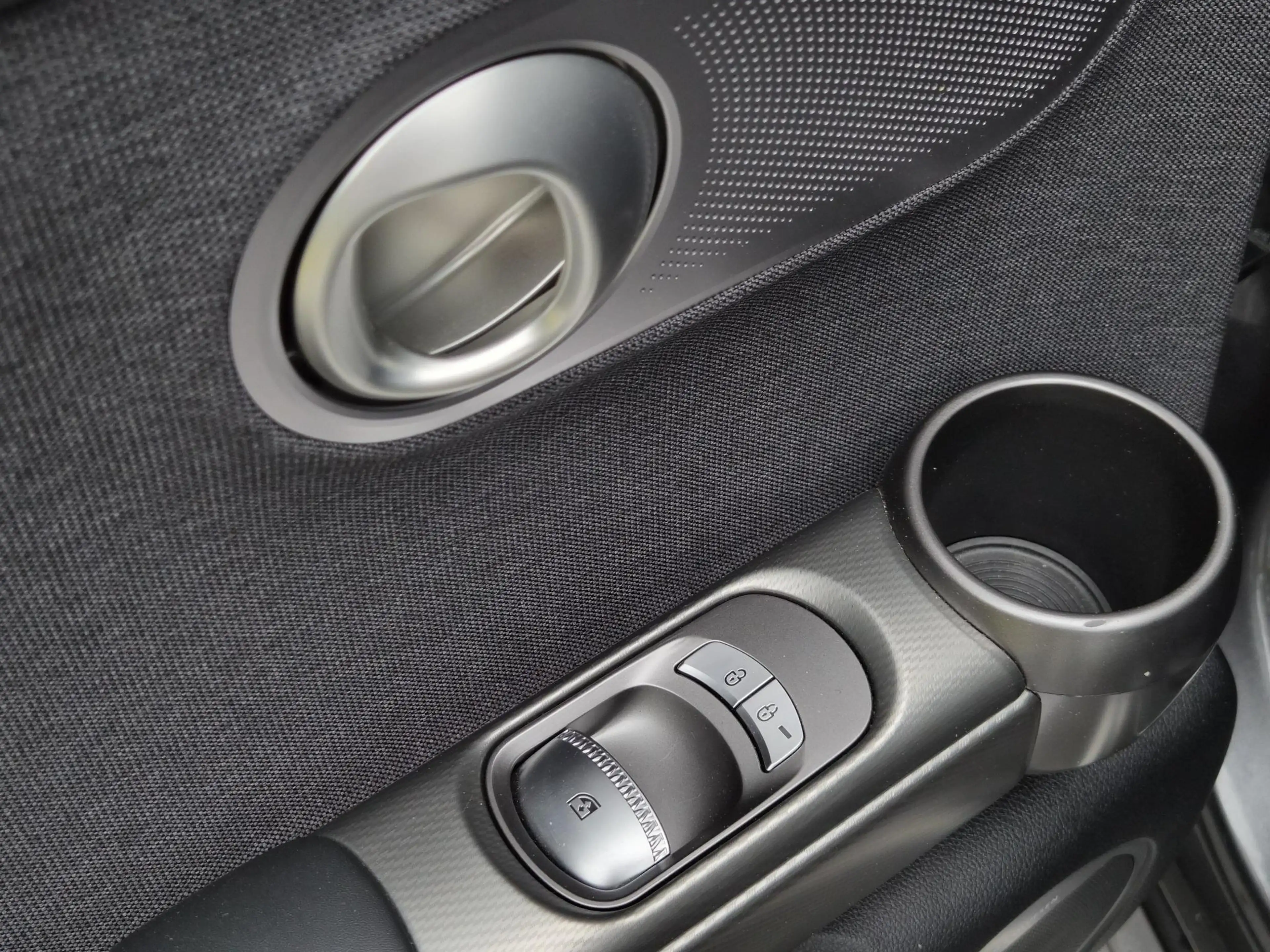 Genesis GV60 Long Range Sport 74 kWh AWD / SOH 98% / Fabrieksga — photo 49