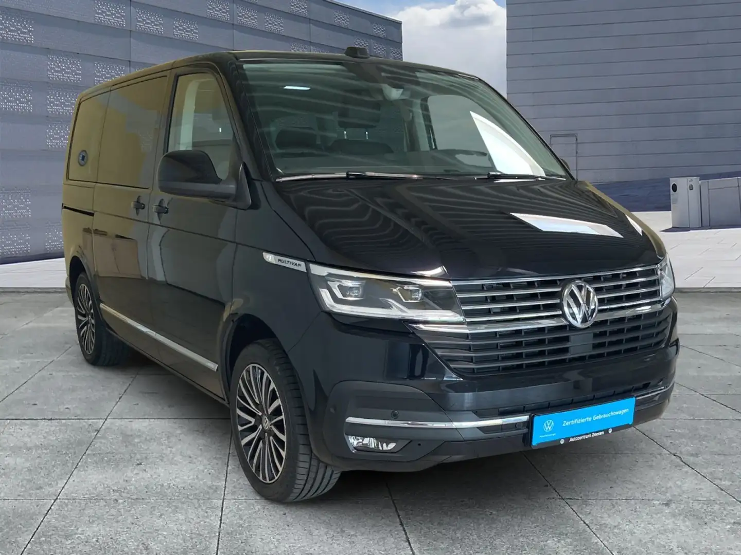Volkswagen T6.1 Multivan 2.0 TDI Comfortl. Generation SIX Klima Noir - 2