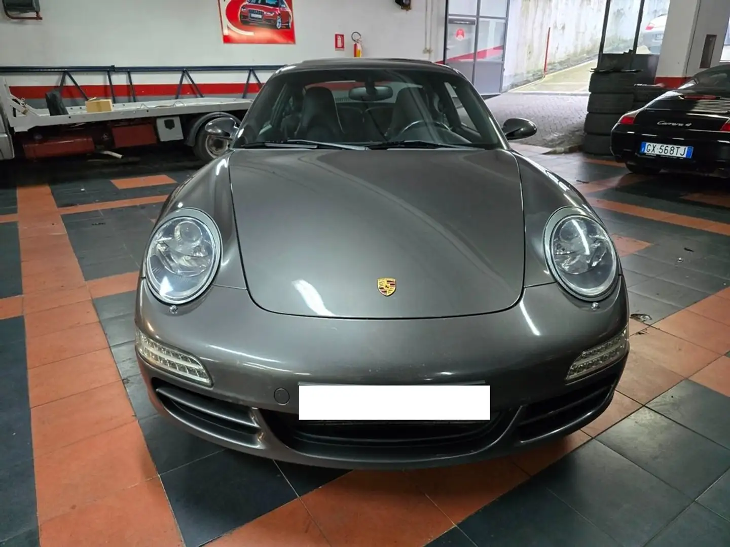 Porsche 997 Coupe 3.8 Carrera 4S Gris - 2