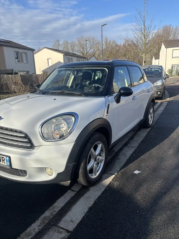 Mini Cooper Countryman 122 ch Pack Chili