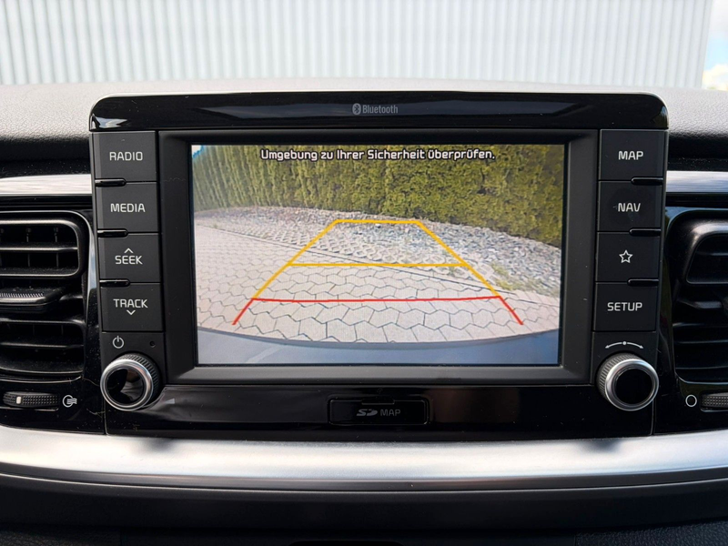 Kia Stonic 1.0 T-GDI Platinum Ed. *Navi*Glasdach* — photo 14