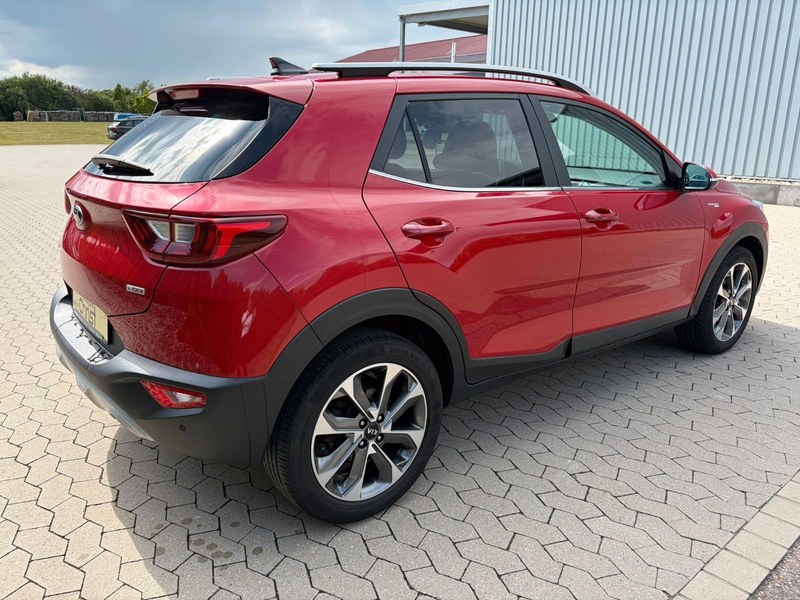 Kia Stonic 1.0 T-GDI Platinum Ed. *Navi*Glasdach* — photo 5