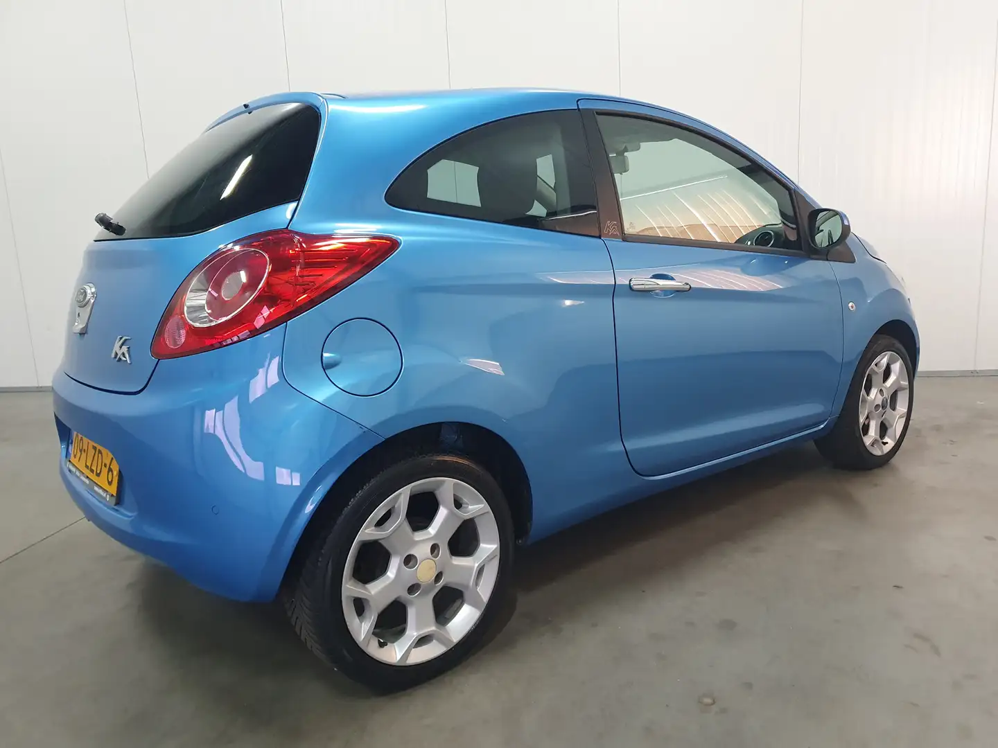 Ford Ka/Ka+ 1.2 Titanium X AIRCO/PDC/LMV Blauw - 2