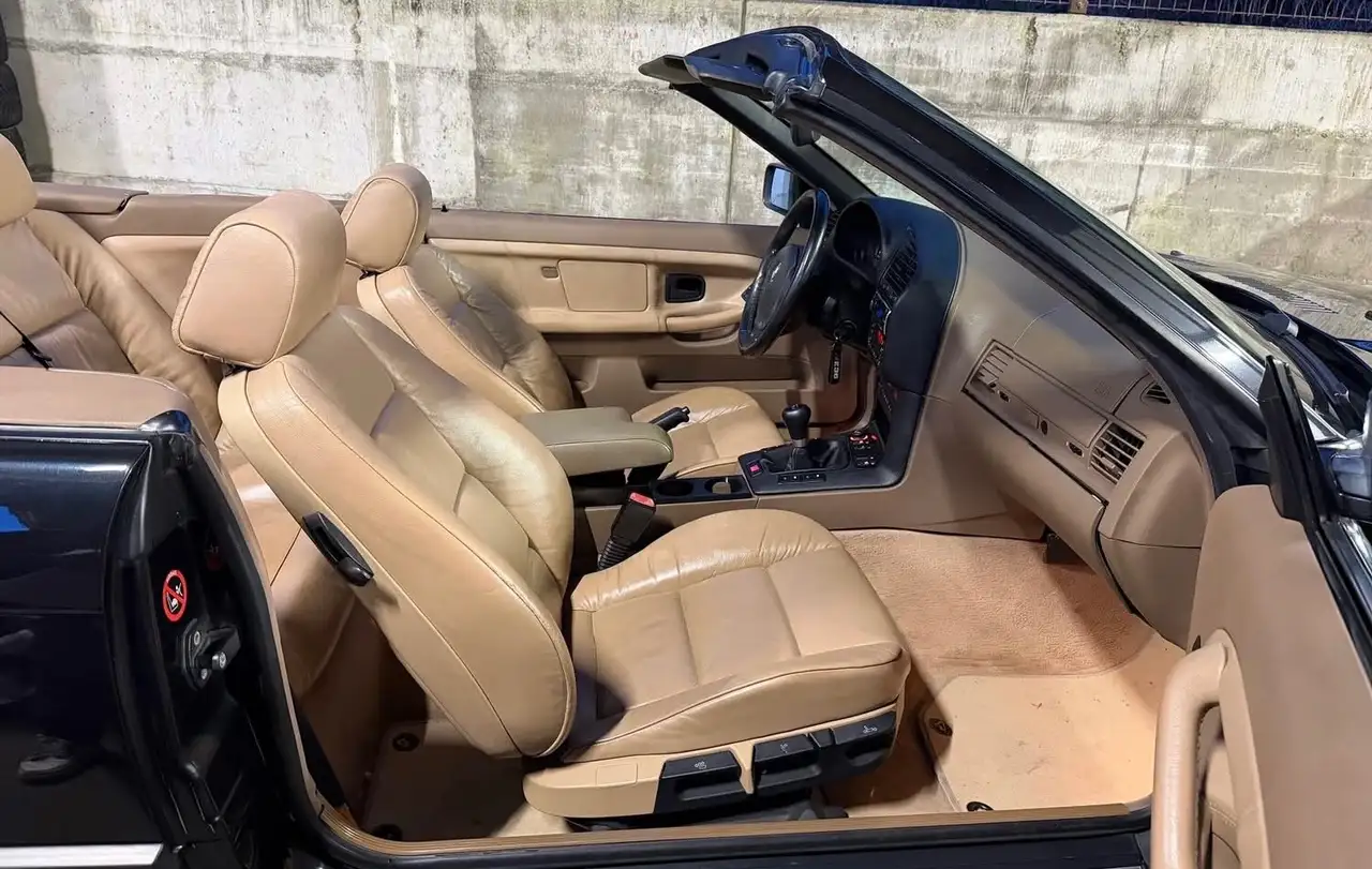 BMW 320i, foto 5