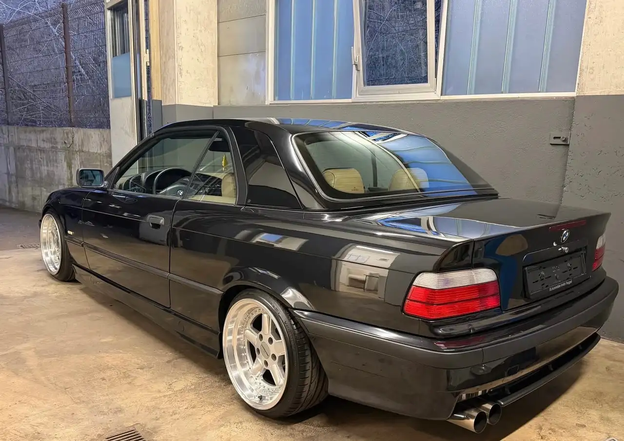 BMW 320i, foto 3