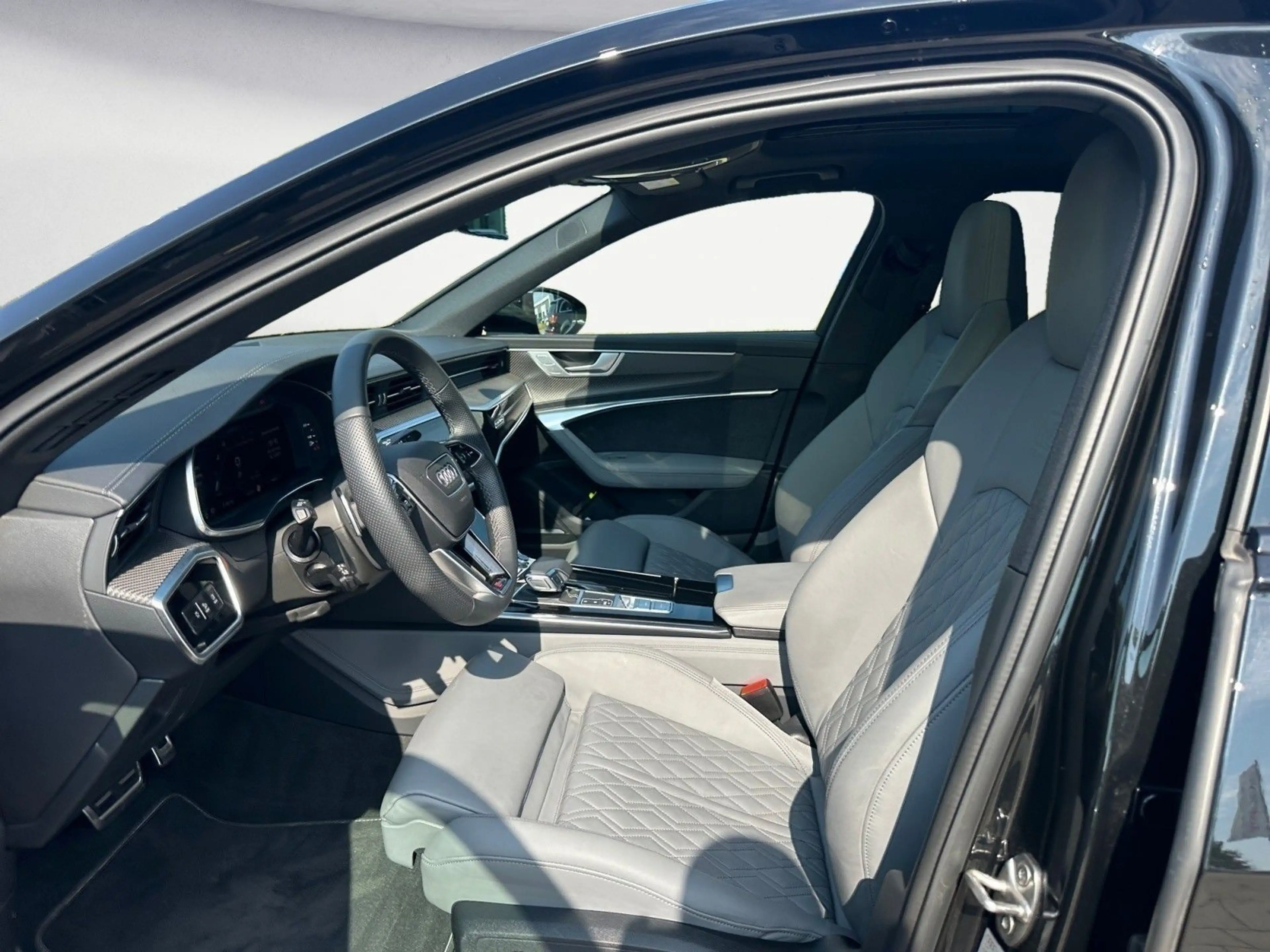 Audi S6 TDI Pano B&O Navi HUD AreaView ACC — photo 8