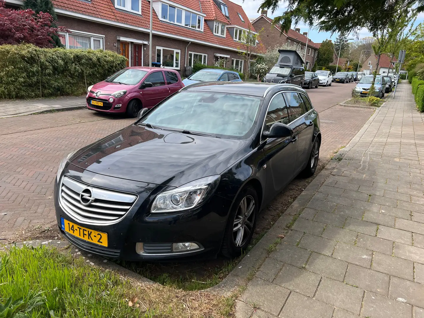 Opel Insignia Insignia 1.6 T Sport Zwart - 1