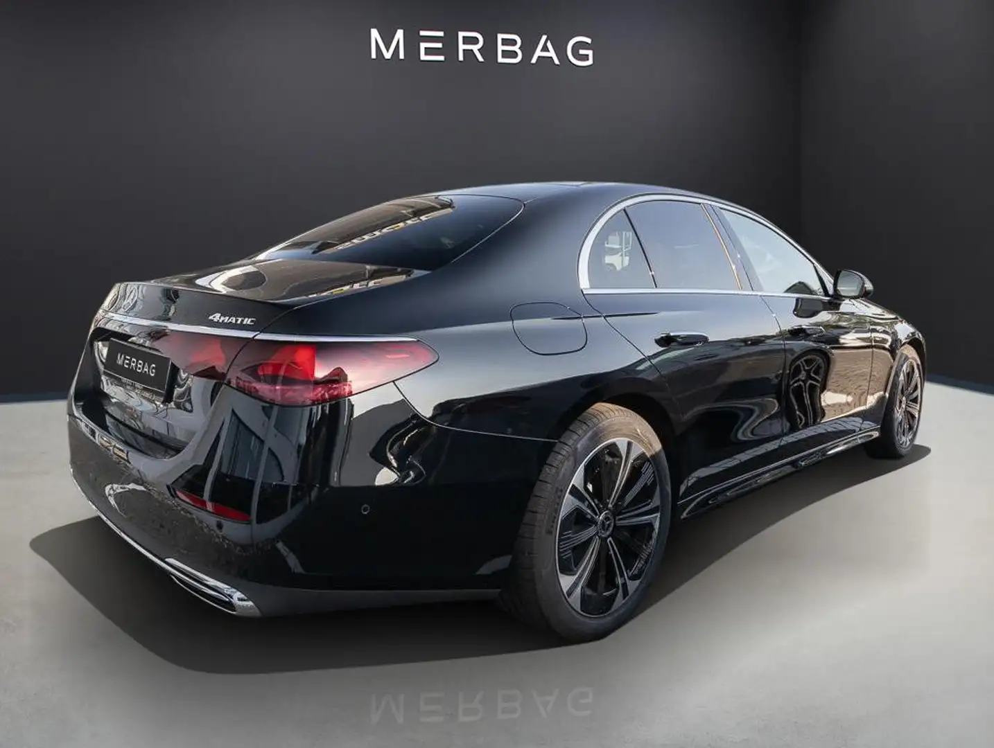 Mercedes-Benz E 300 e 4MATIC Limousine mit EQ Hybrid Technologie Schwarz - 2