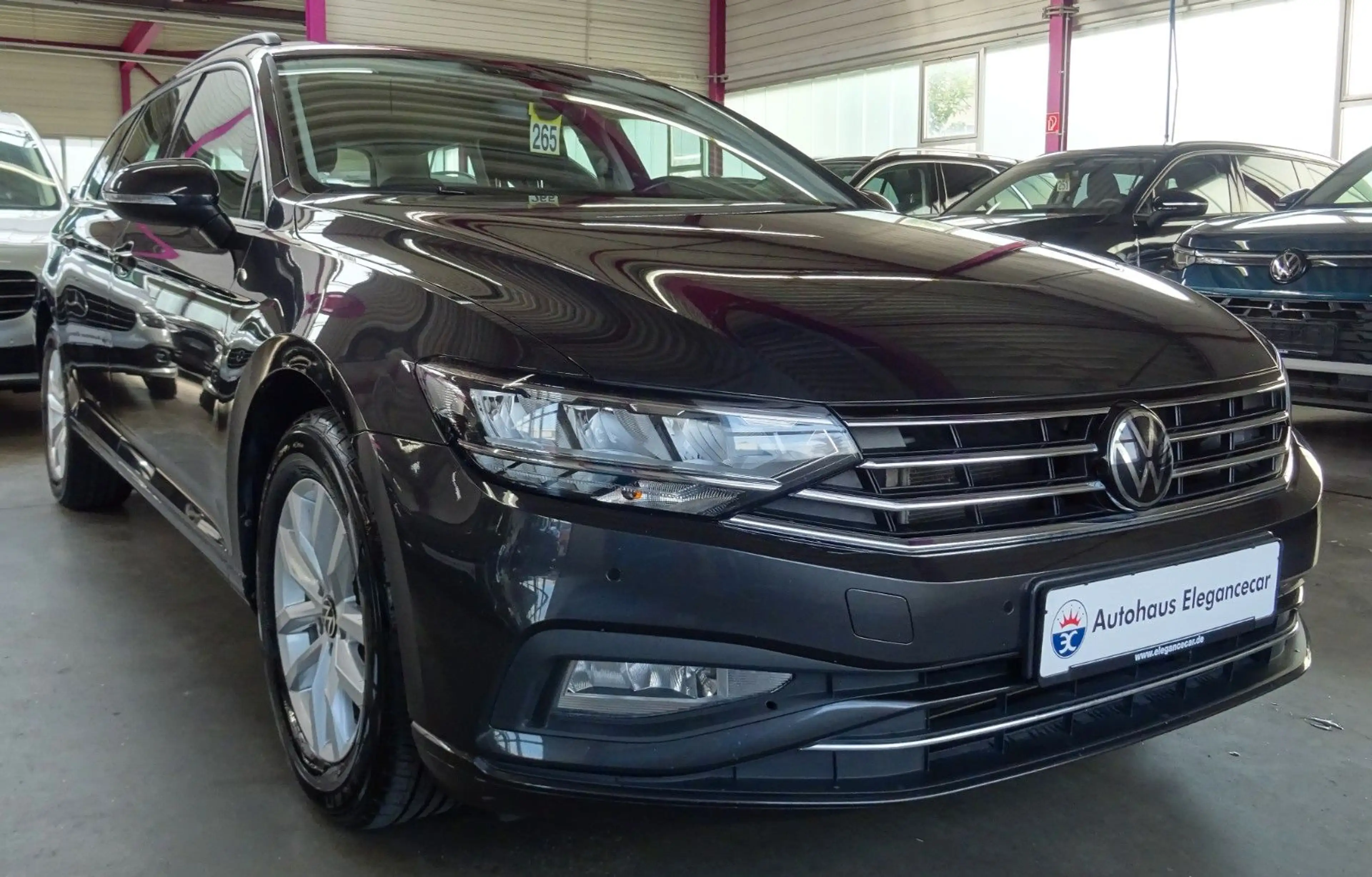 Volkswagen Passat Variant PASSAT 2.0 TDI CL.*ACC*AHK*CAM*SWA*SHA*LED* — photo 6