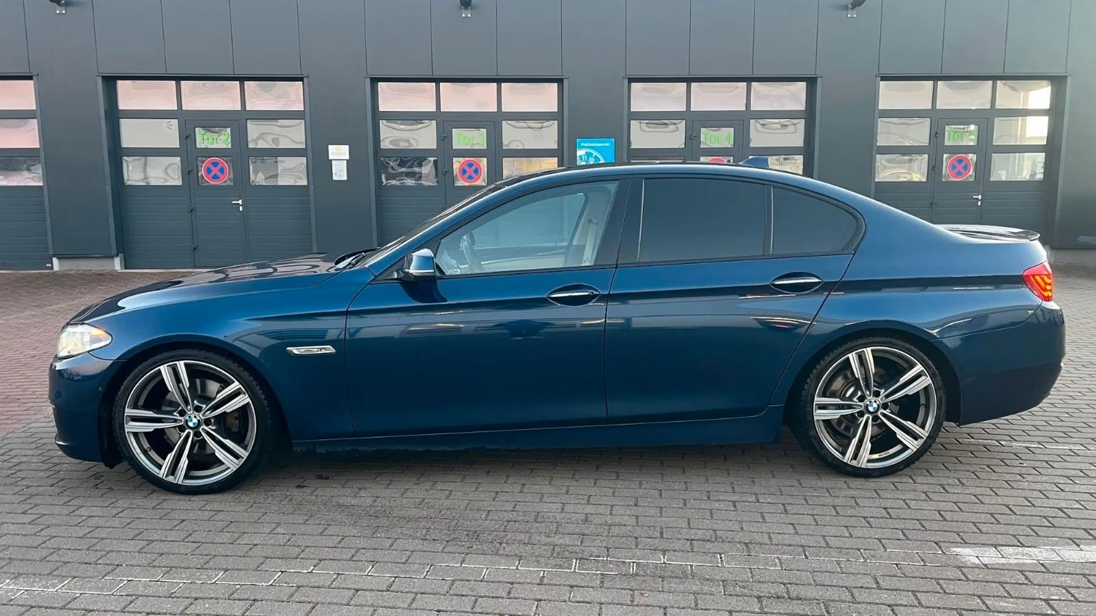 BMW 535 d Limousine *BI-XENON*KLIMA* — photo 3