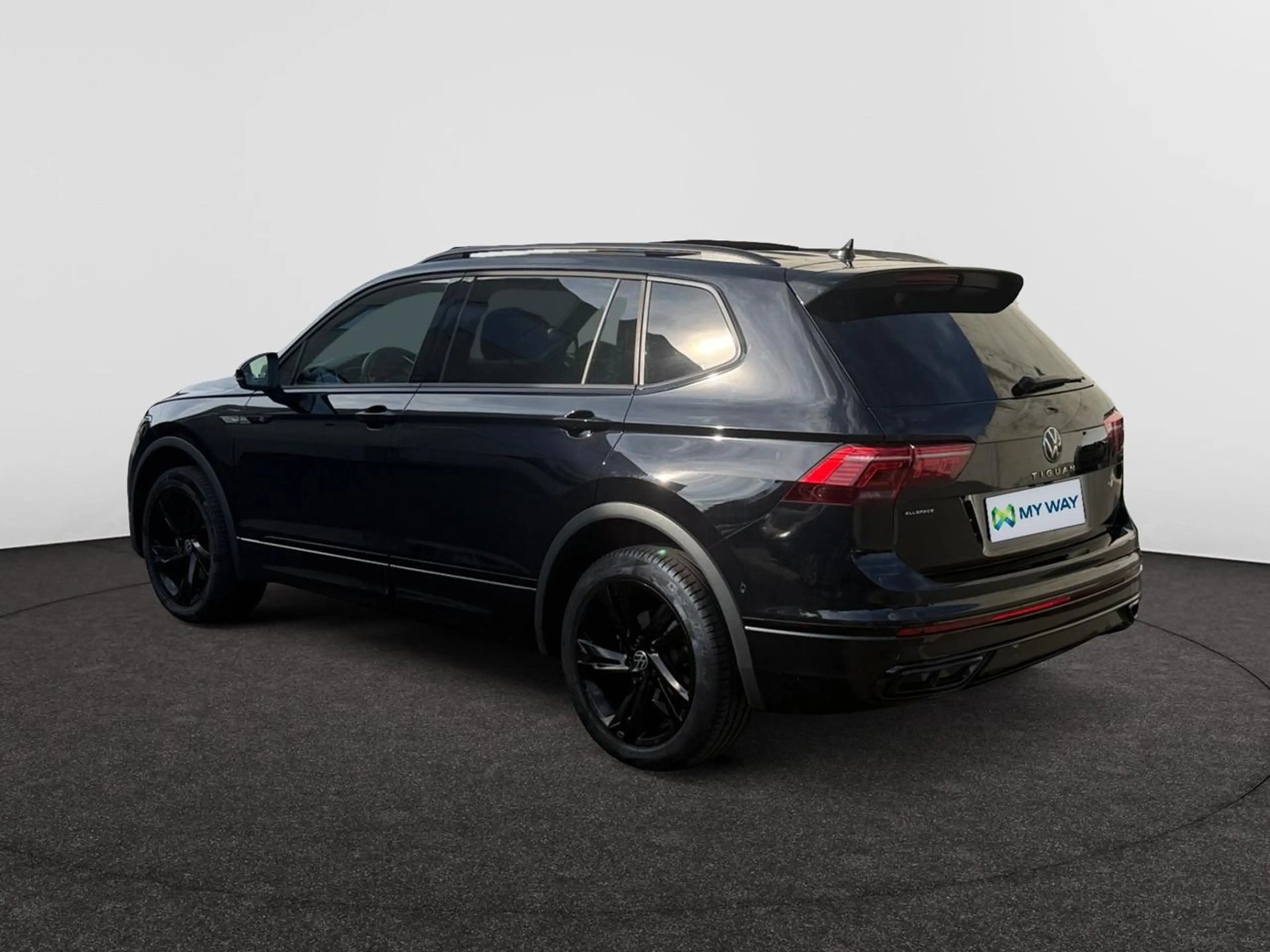 Volkswagen Tiguan Allspace Tiguan Allspace 2.0 TDi SCR R-Line Business Premium 7pl. DSG — photo 3