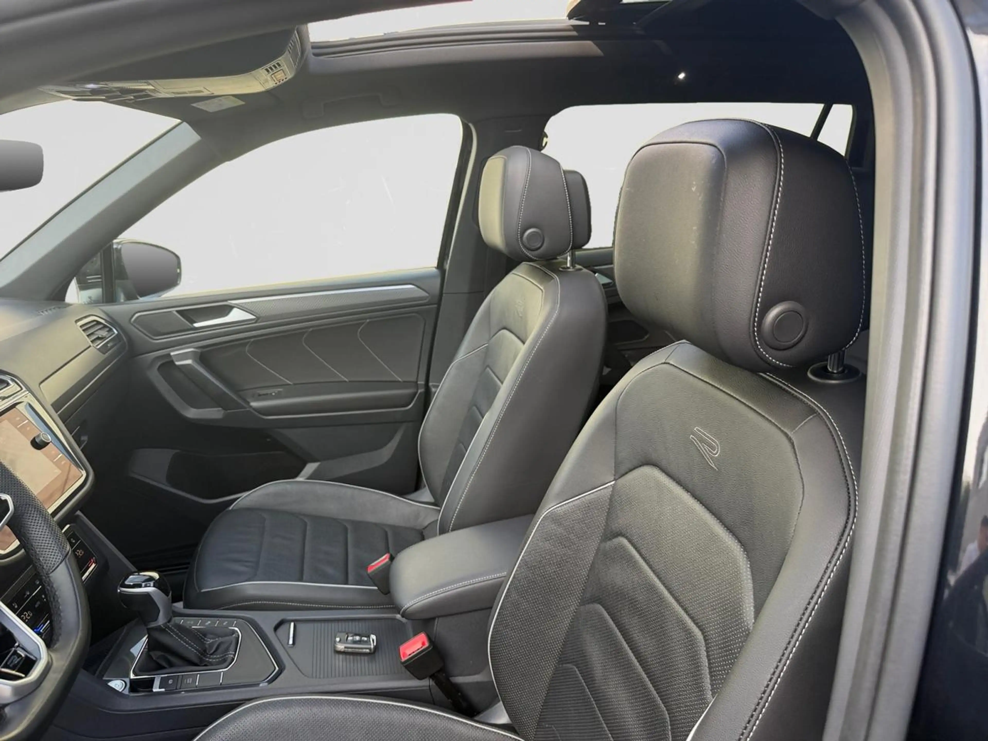Volkswagen Tiguan Allspace Tiguan Allspace 2.0 TDi SCR R-Line Business Premium 7pl. DSG — photo 8