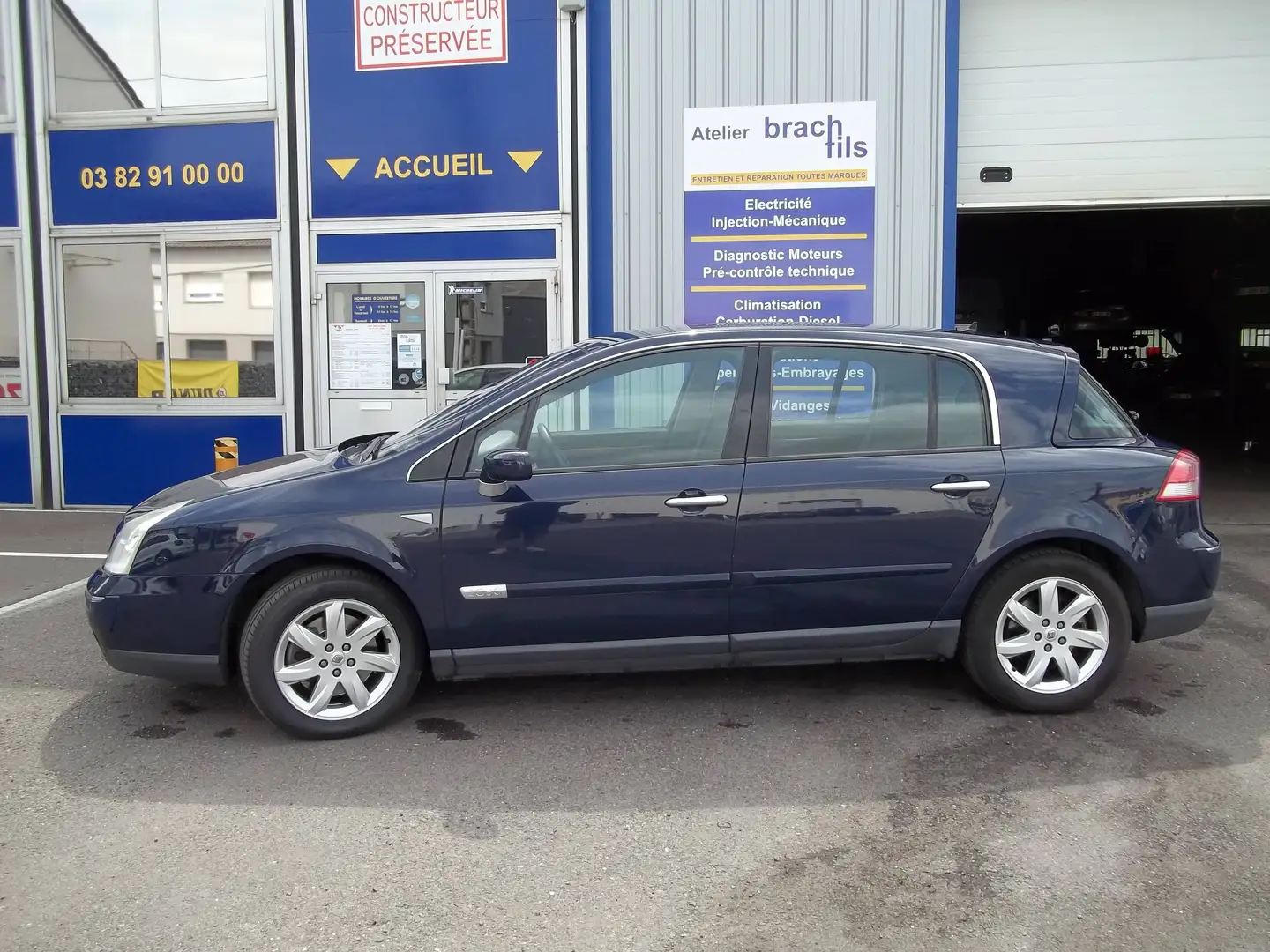 Renault Vel Satis Vel Satis 2.0 dCi Confort FAP Blau - 2