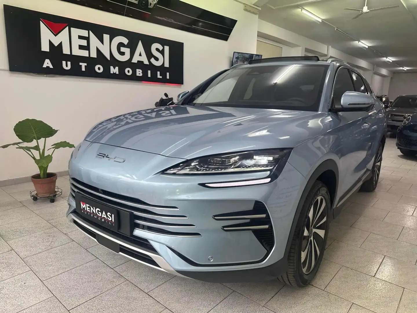 BYD Seal U DMi 1.5 Turbo 324 CV PHEV Design AWD Bleu - 1