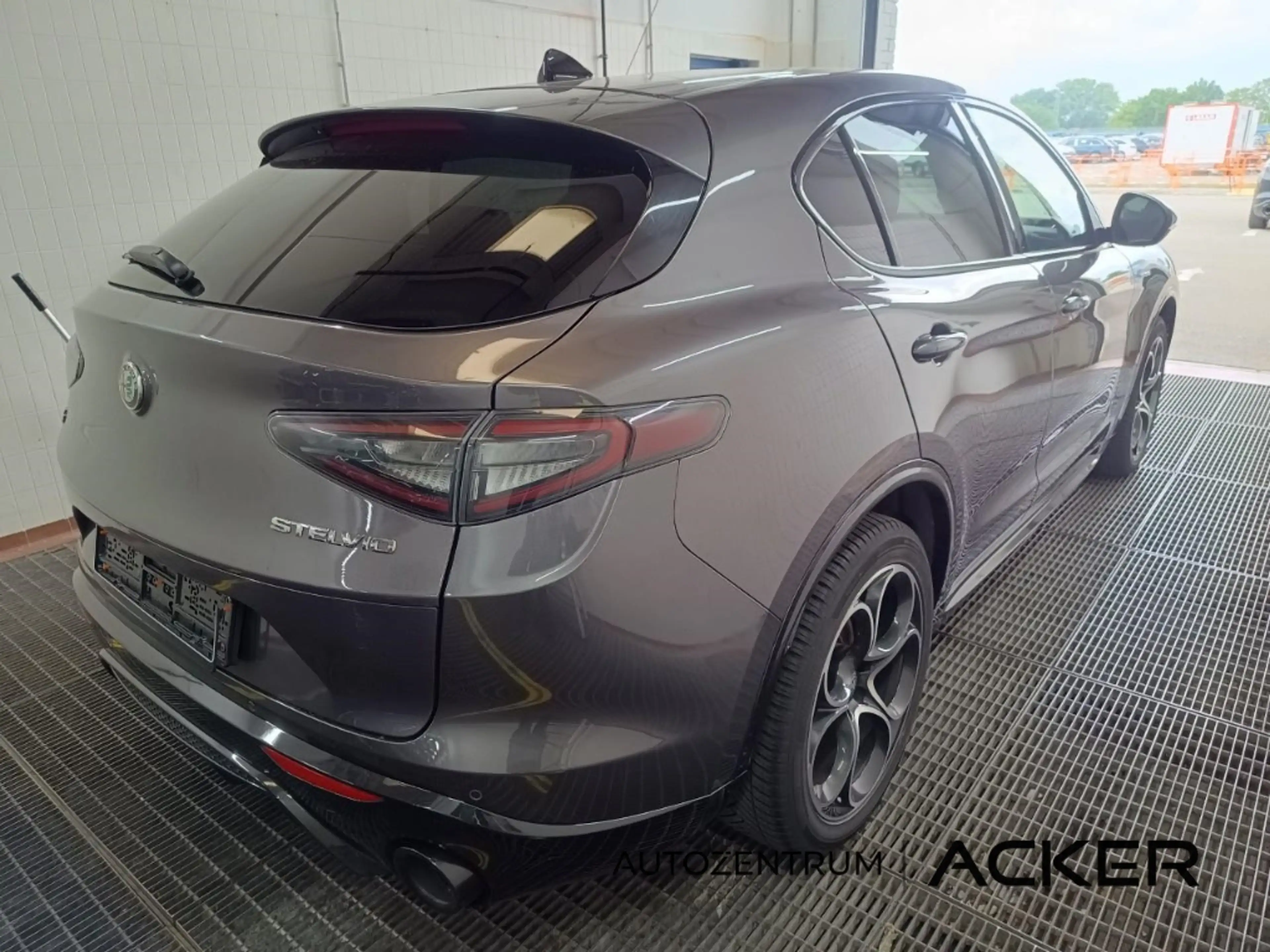 Alfa Romeo Stelvio Veloce Q4 2.2 Diesel 16V 8AT. — photo 6