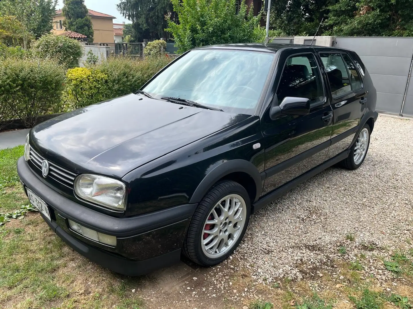Volkswagen Golf GTI 16 V 20 YEARS 5 PORTE Noir - 1
