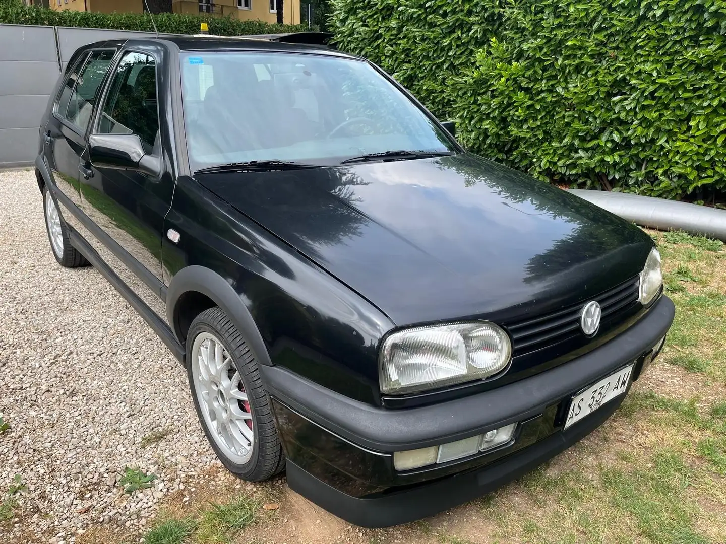 Volkswagen Golf GTI 16 V 20 YEARS 5 PORTE Noir - 2