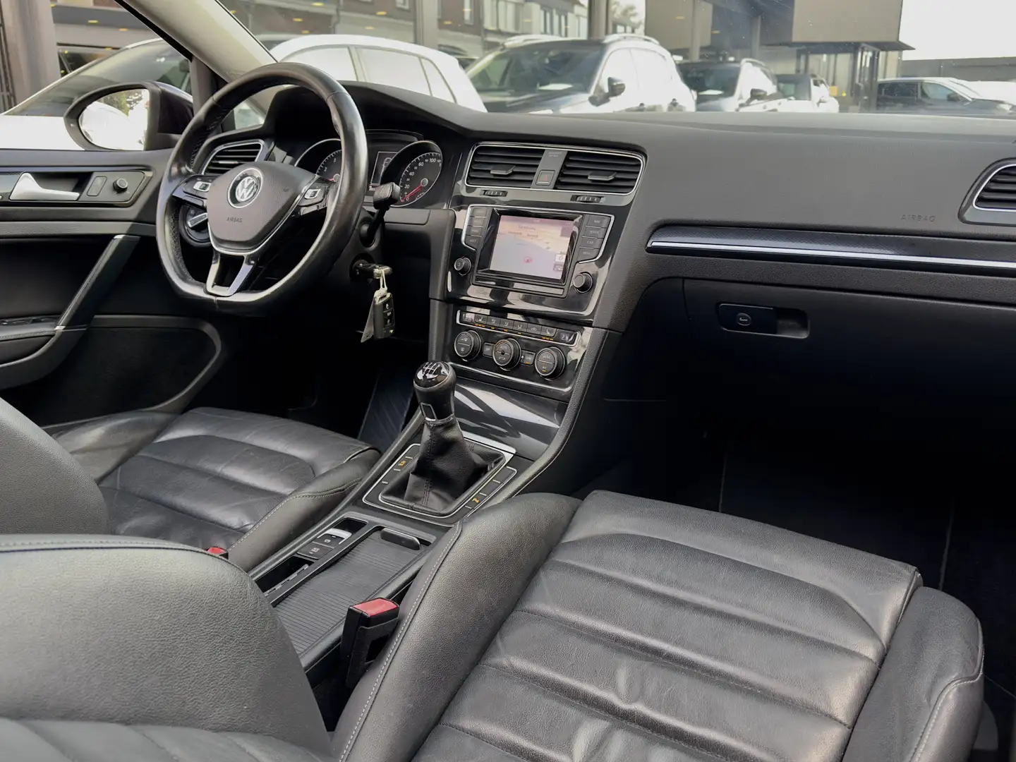 Volkswagen Golf 1.4 TSI HIGHLINE PANODAK VOL-LEDER NAVI LED LMV PD Zwart - 2