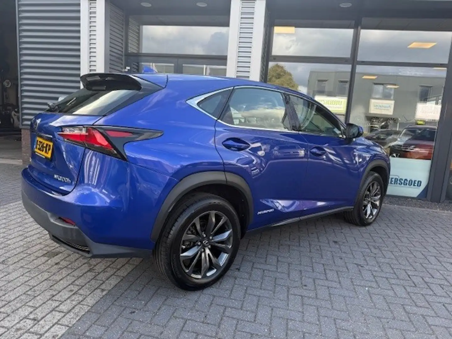 Lexus NX 300h Business Line Automaat Navi Camera Blauw - 2