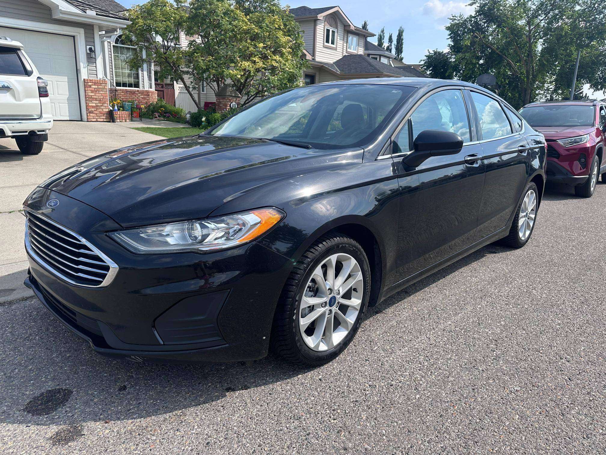 2020 Ford Fusion SE
