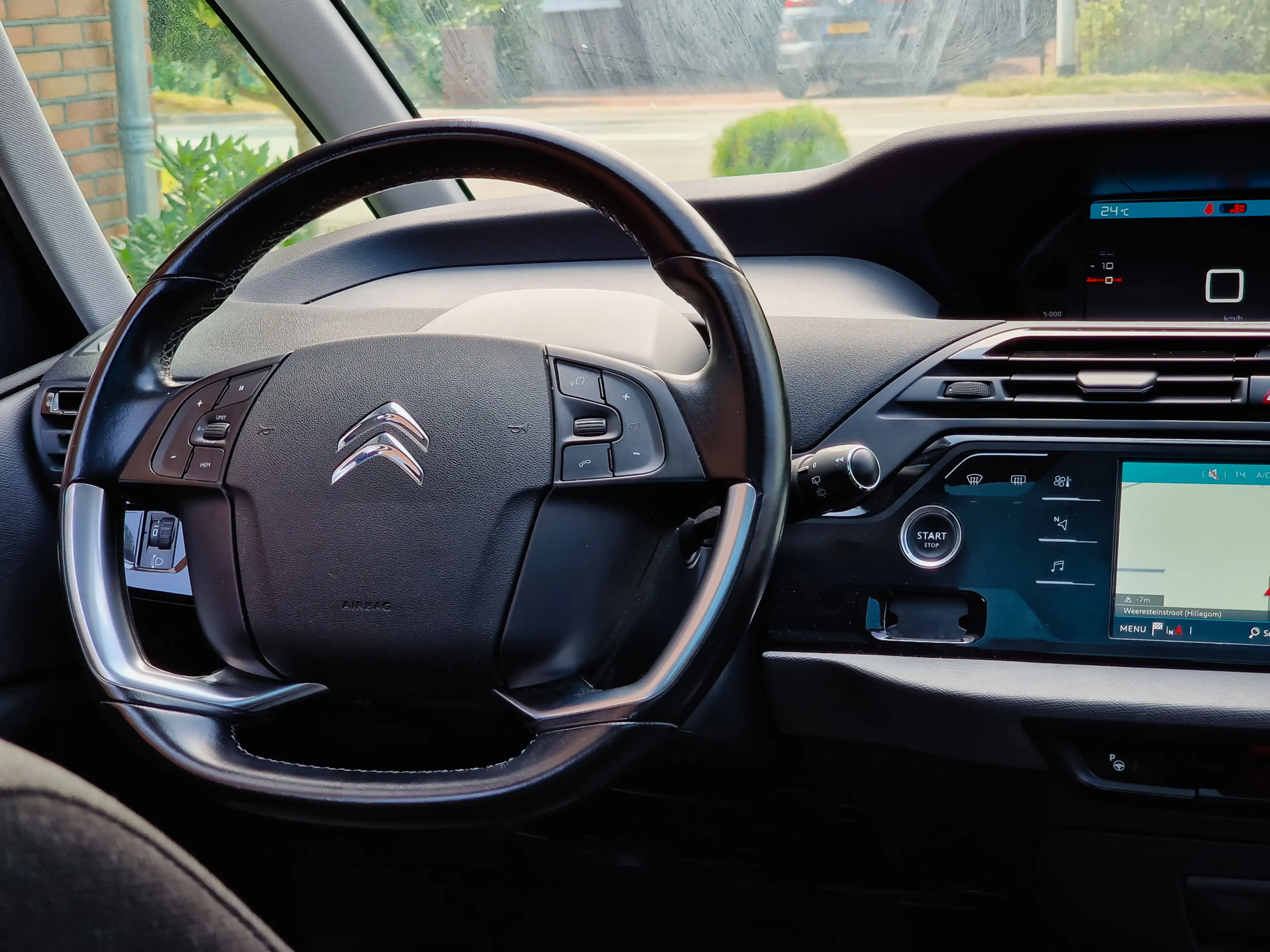 Citroen Grand C4 Picasso 1.2 PANODAK 7 PERSOONS NAVI CAMERA LED LMV PDC — photo 4