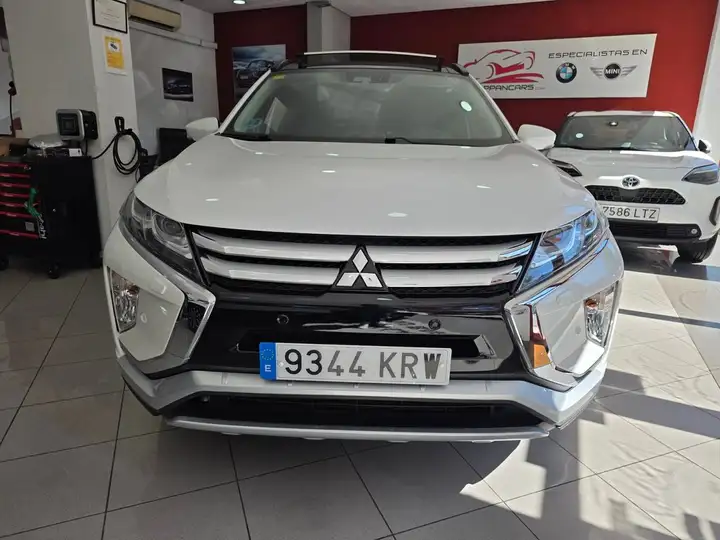 Mitsubishi Eclipse Cross 2018, foto 2