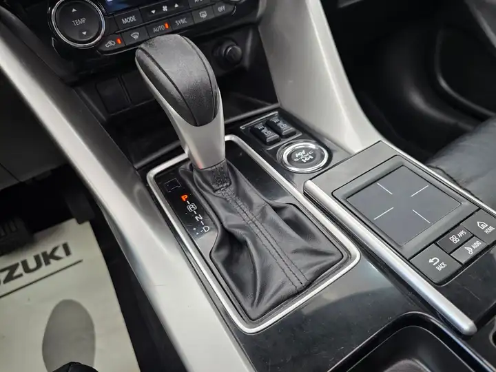 Mitsubishi Eclipse Cross 2018, foto 49