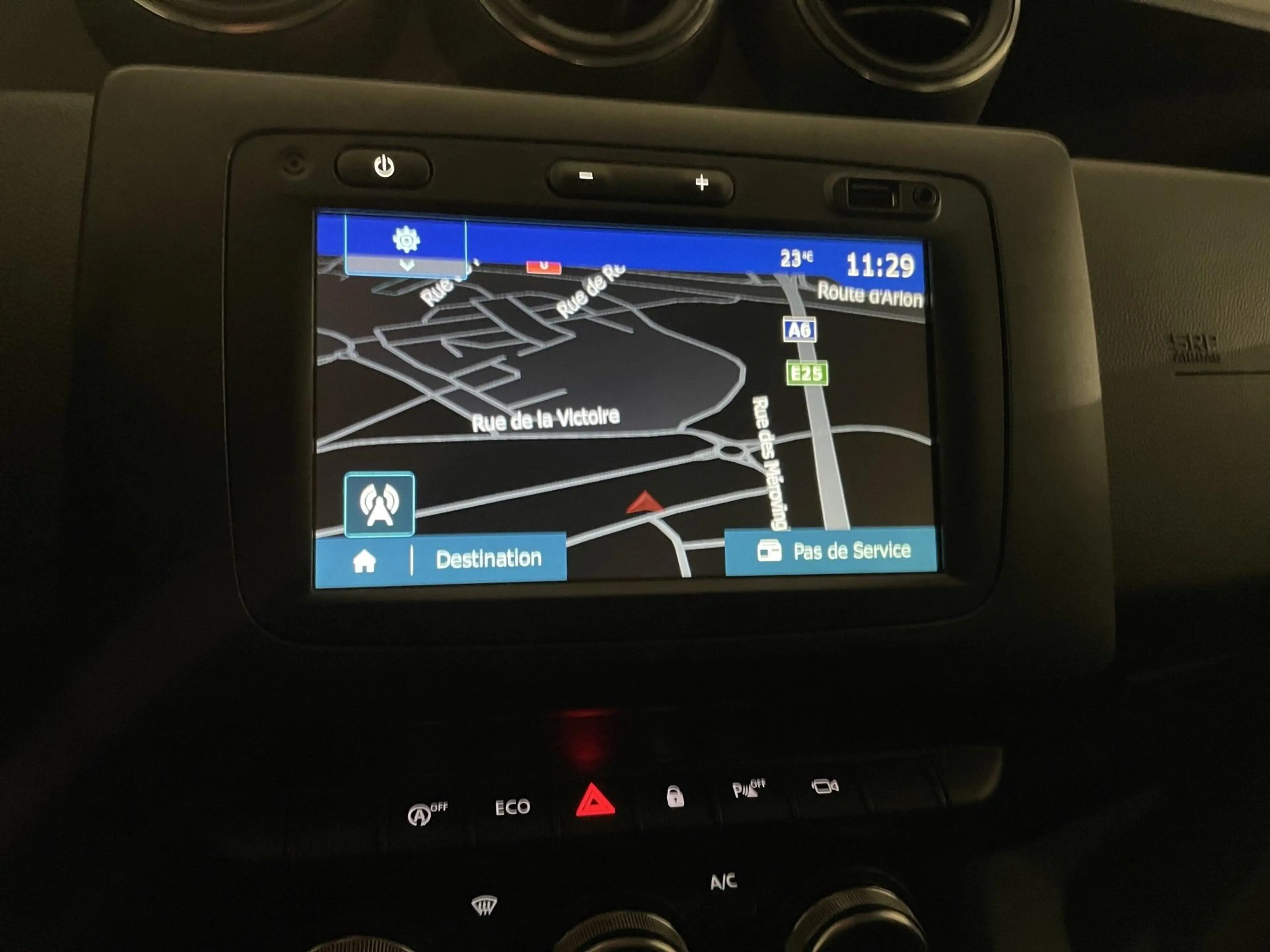 Dacia Duster 1.5 DCi DUSTER 85kW — photo 3